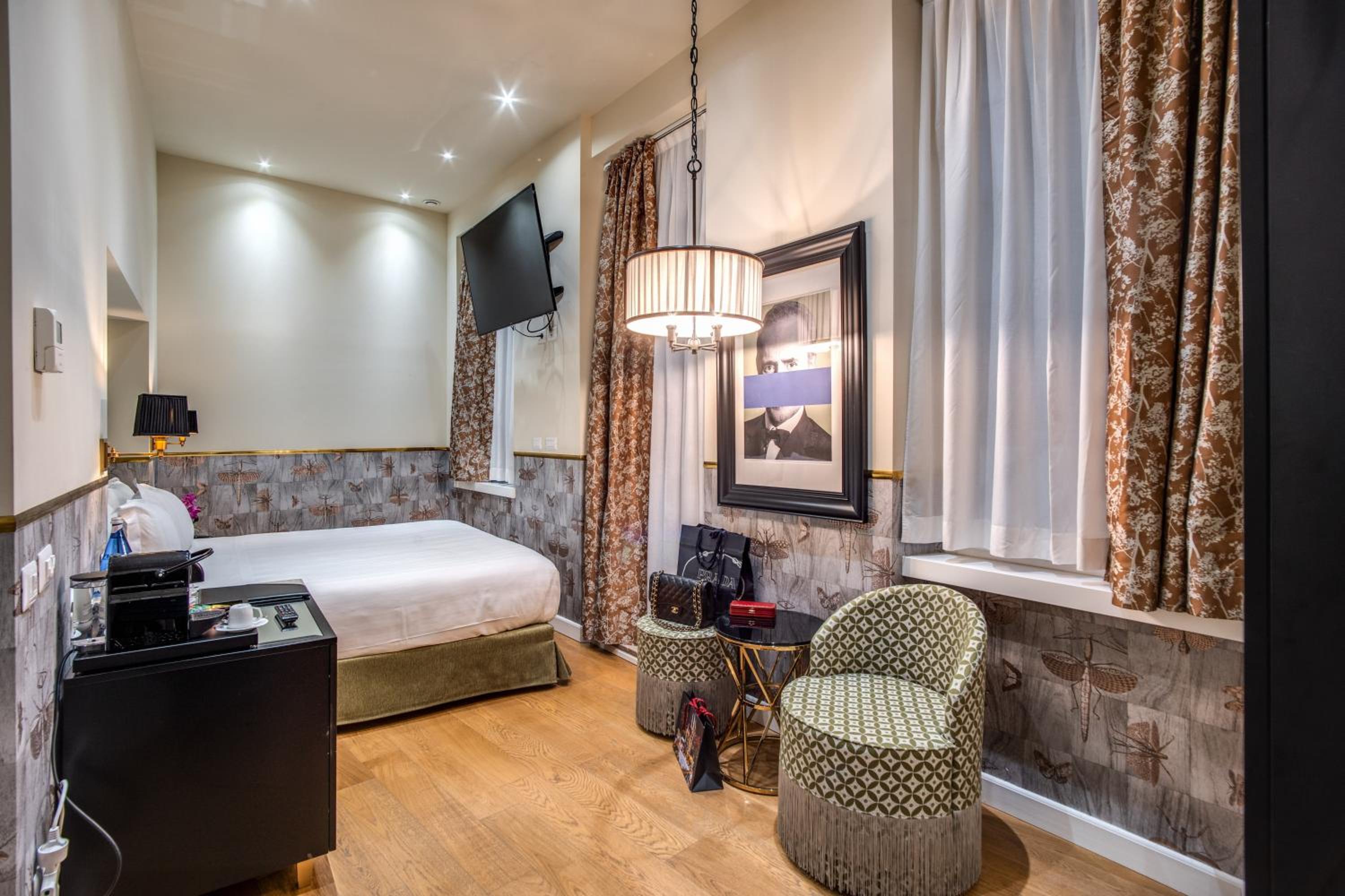 Standard Double Room photo 2