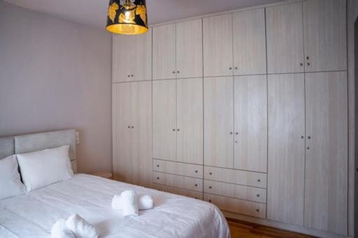 Two-Bedroom Apartment - Photo 18