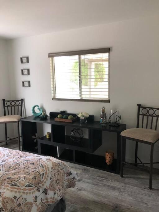 Four-Bedroom House - Photo 25