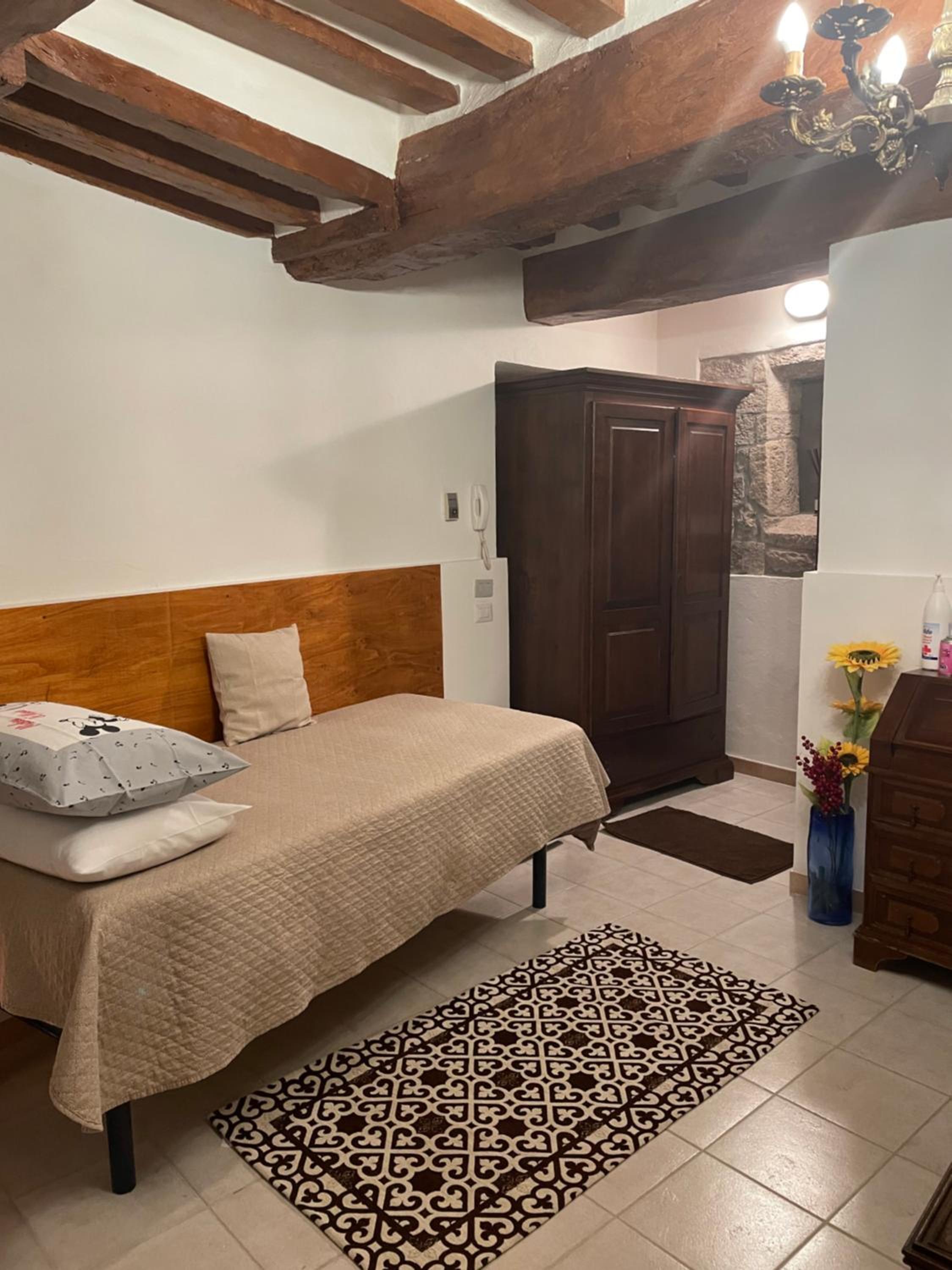 Triple Room - Photo 35