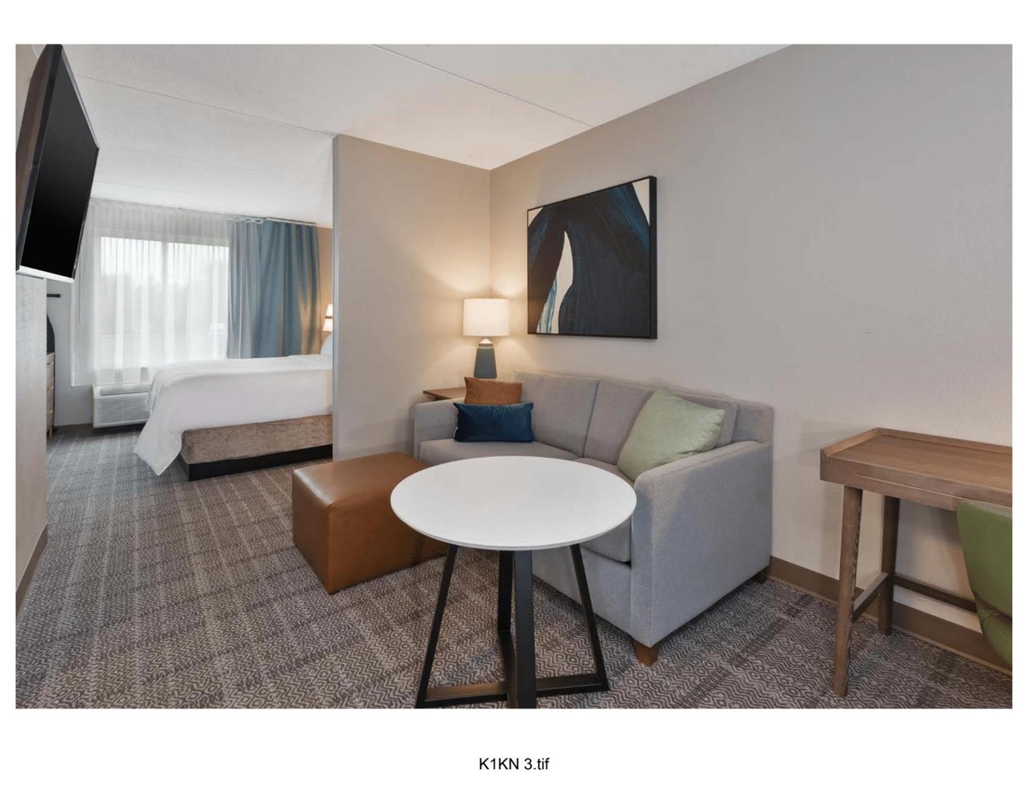 King Studio Suite - Photo 1