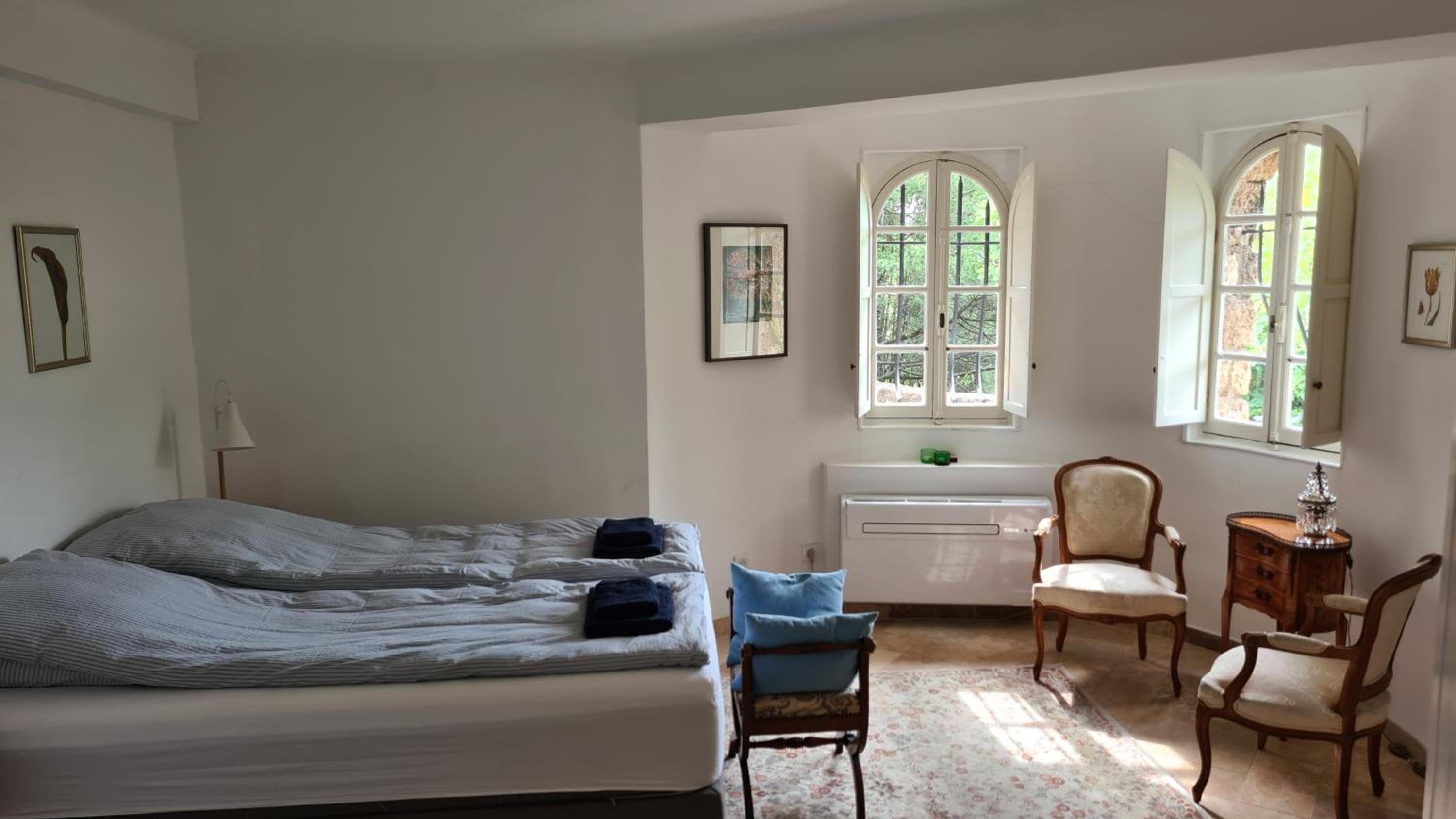 Double Room with Private Bathroom - Photo 1