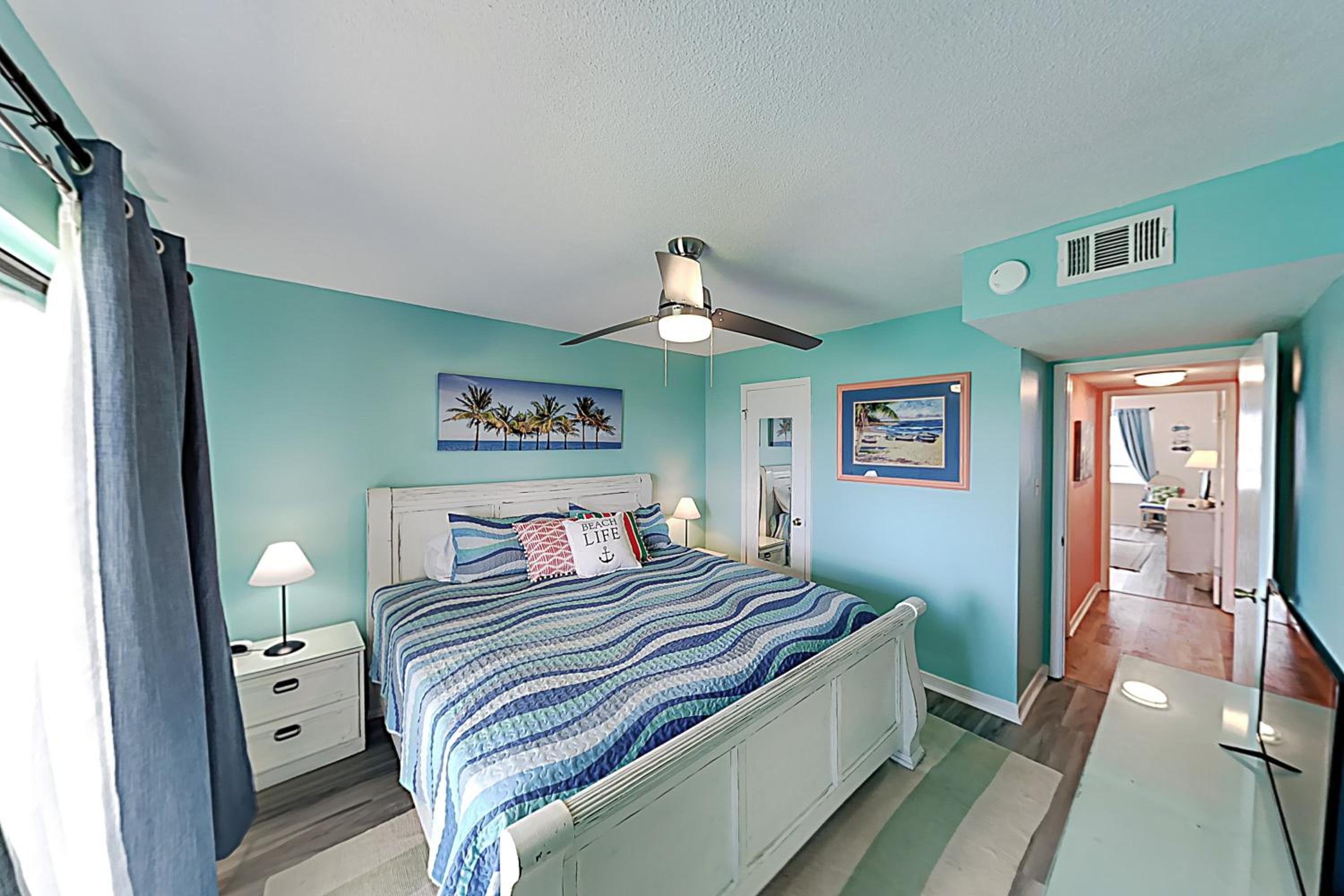 Two-Bedroom House photo 3