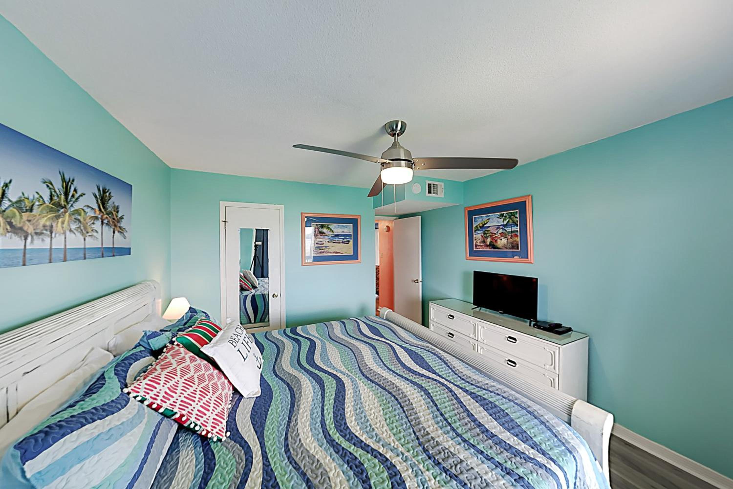 Two-Bedroom House photo 2