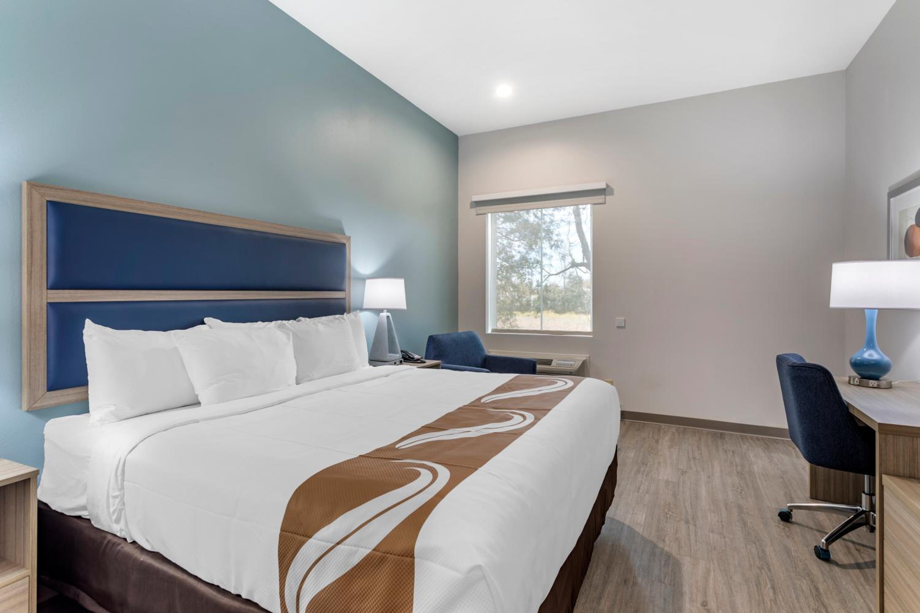 King Room - Accessible/Non Smoking
