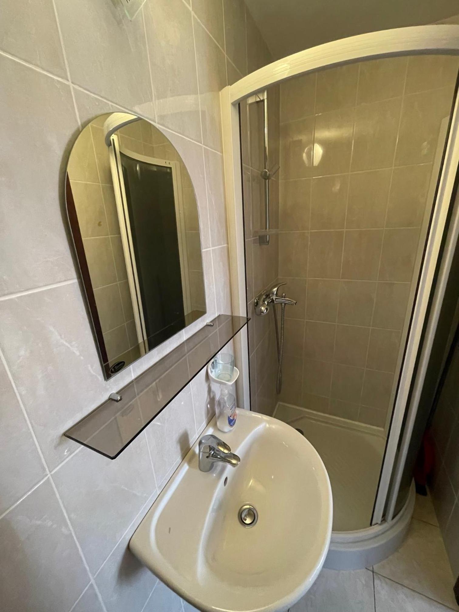 Double Room with Extra Bed photo 2