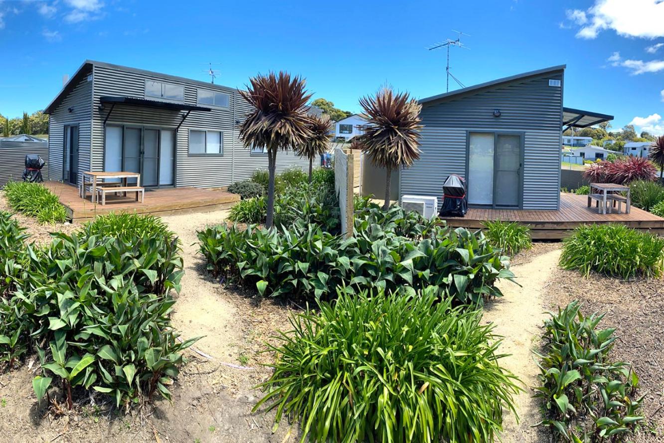 Two-Bedroom House photo 2