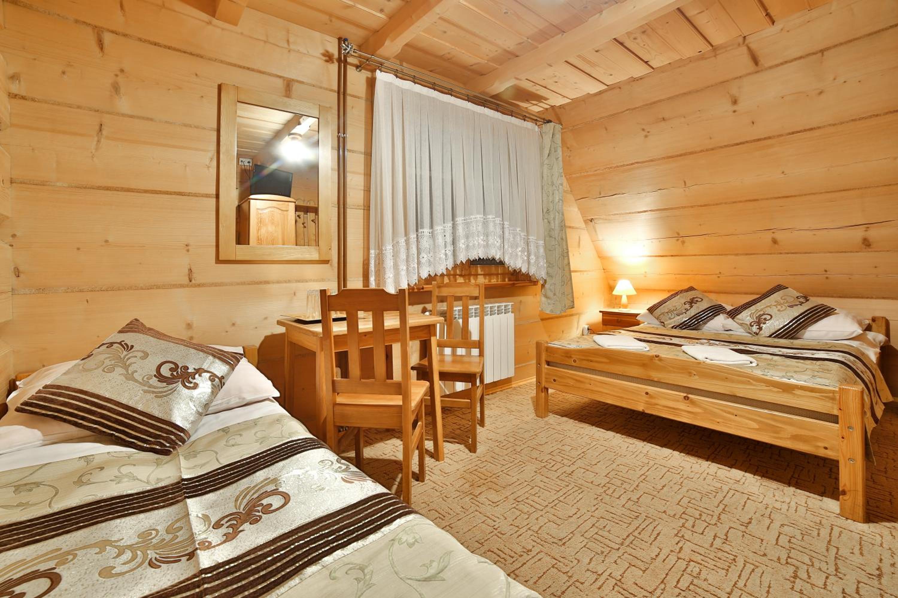 Triple Room with Private External Bathroom photo 3
