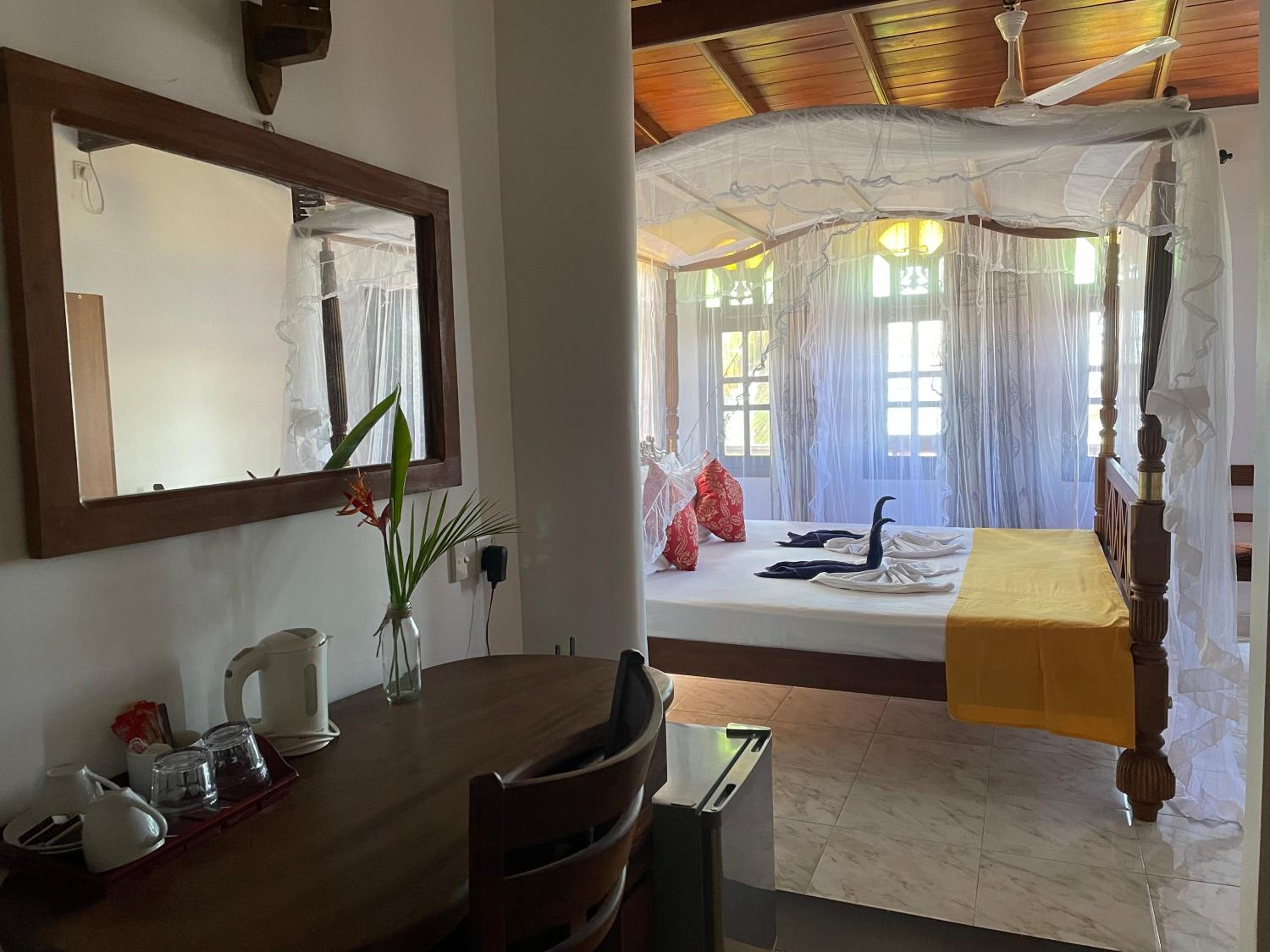 Deluxe Double Room with Sea View photo 3