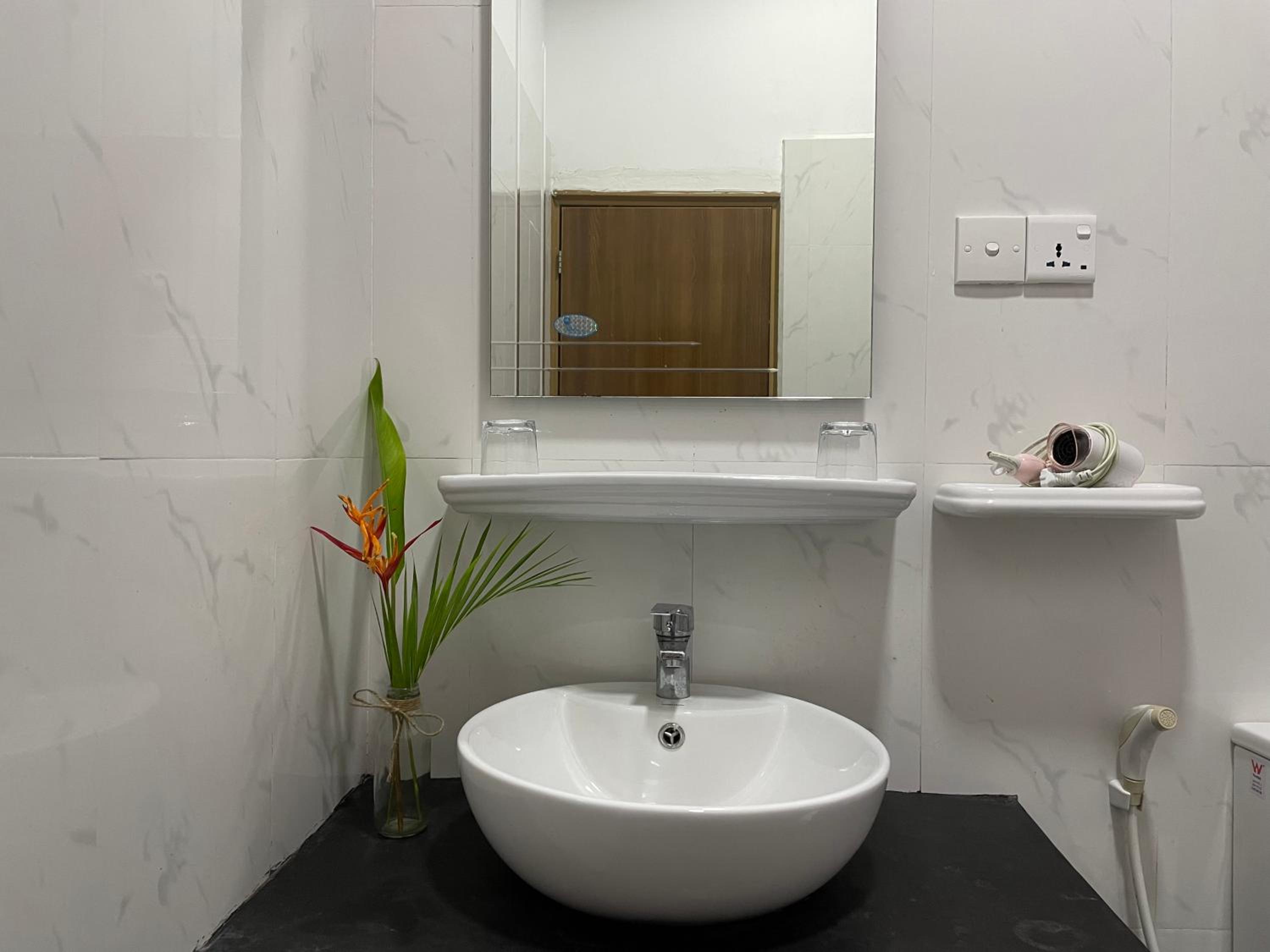 Deluxe Double Room with Sea View photo 2