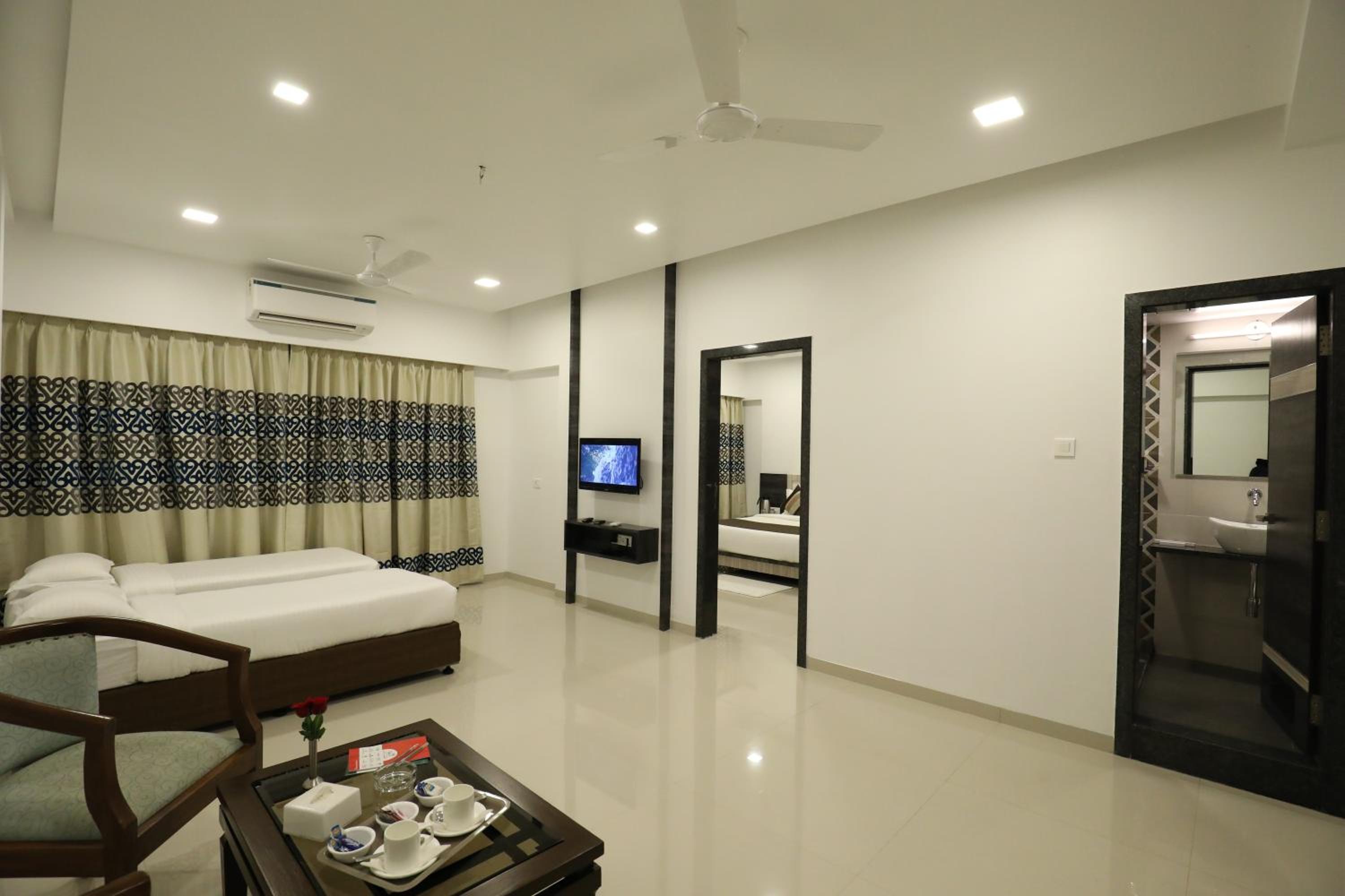 Family Suite - Photo 3