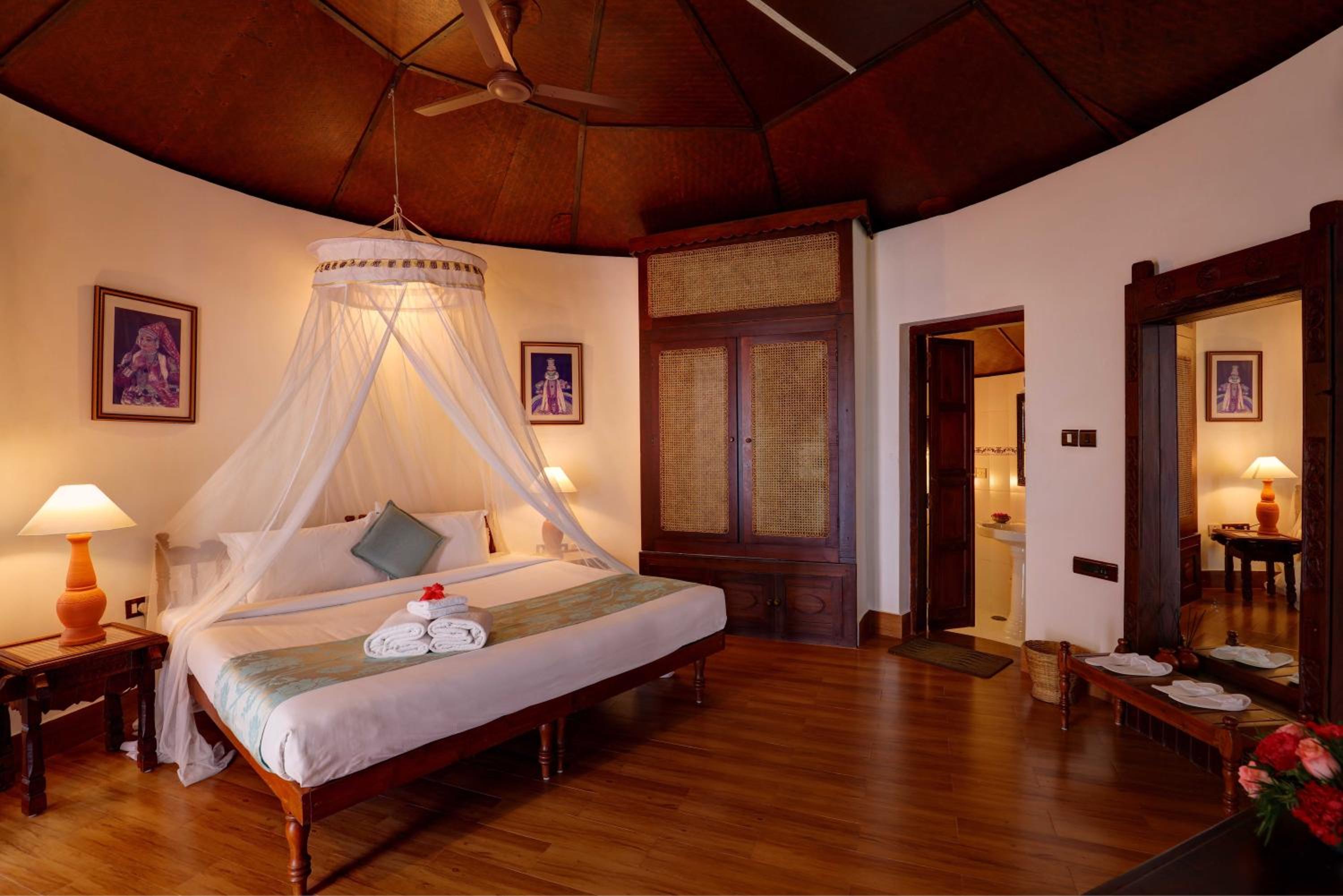 Ayurveda Panchkarma /Rejuvenation package - Kerala House Deluxe A/C