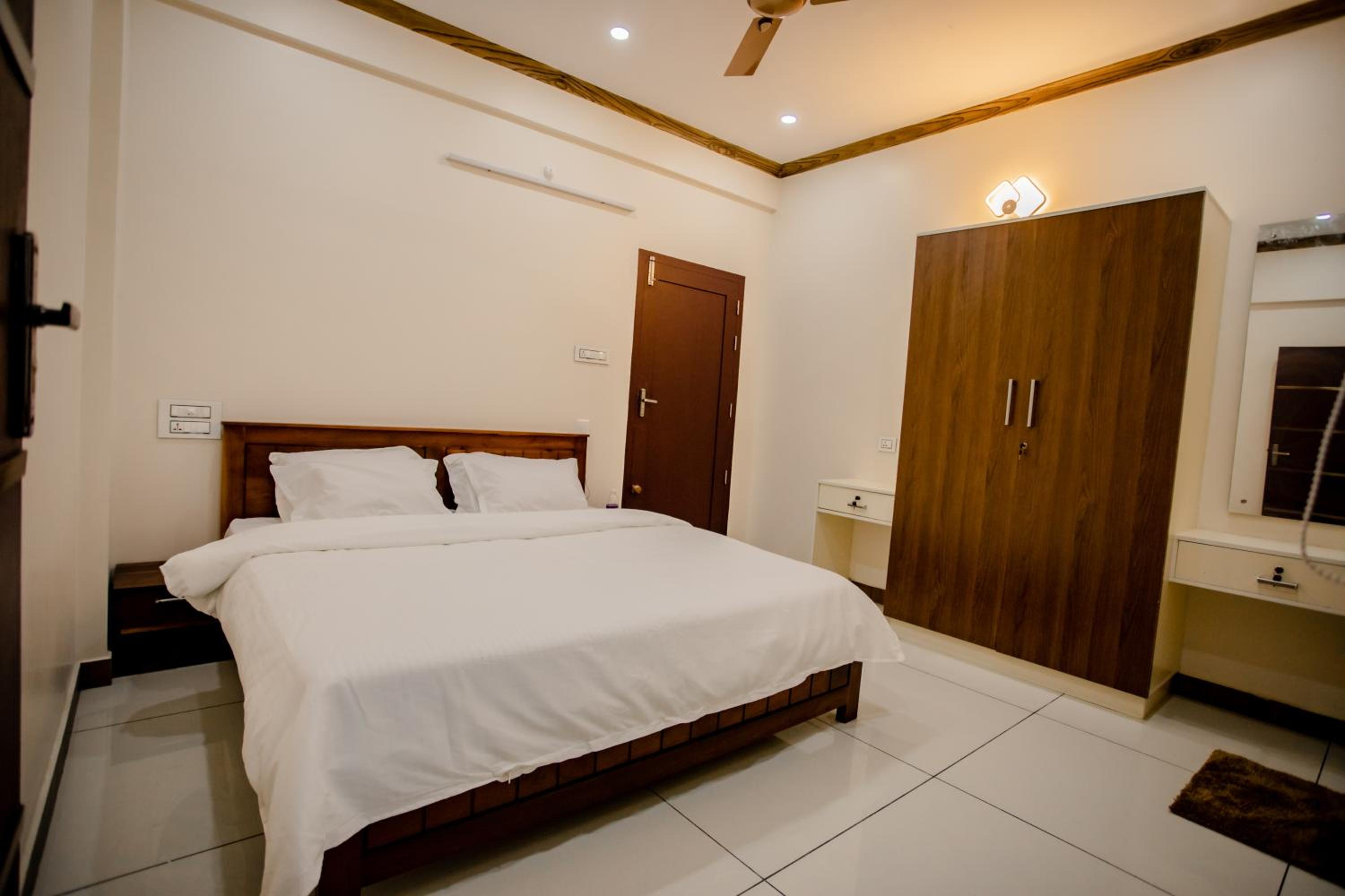 Two-Bedroom Apartment - Photo 1