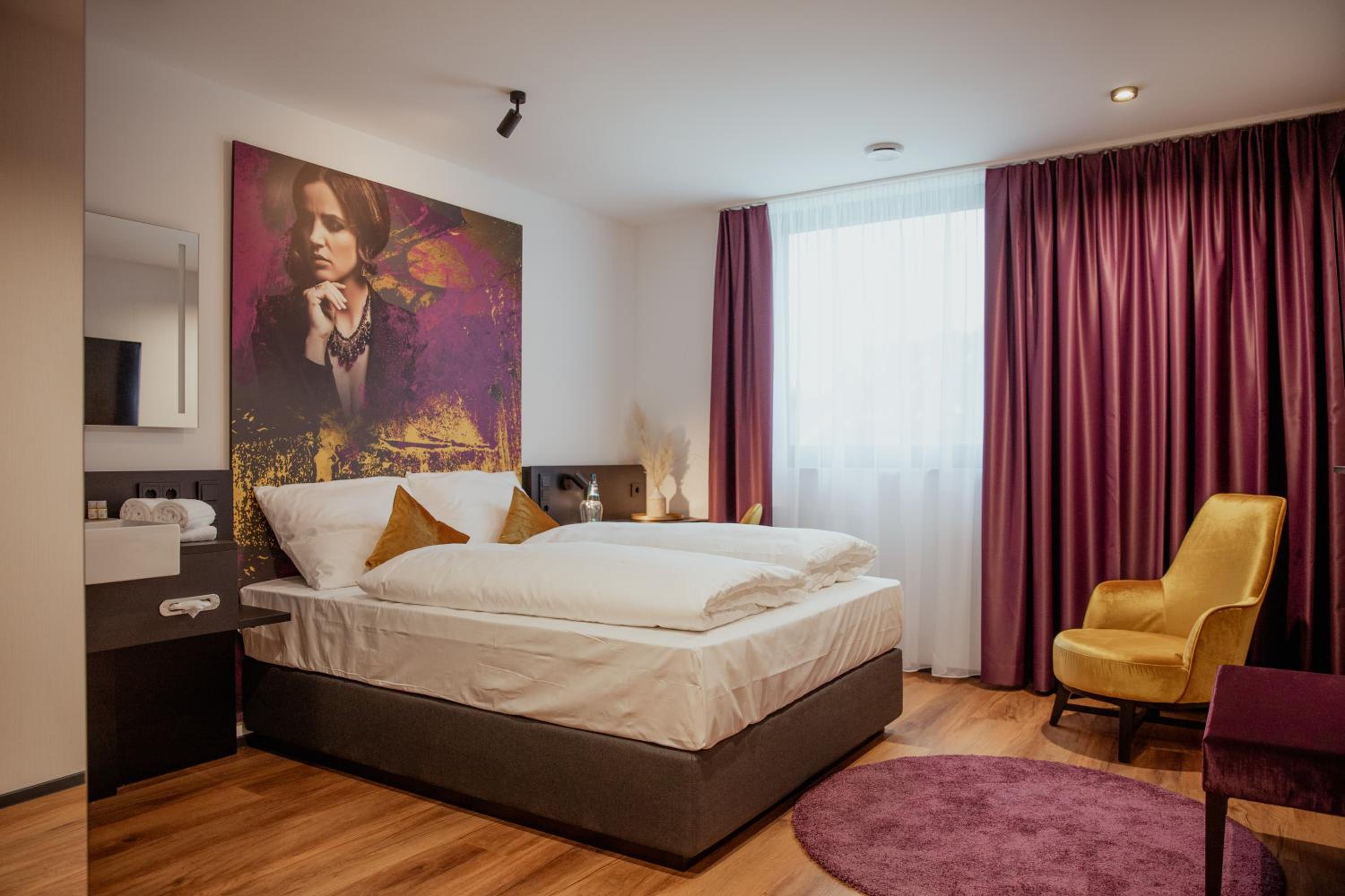 Standard Double Room - Photo 1