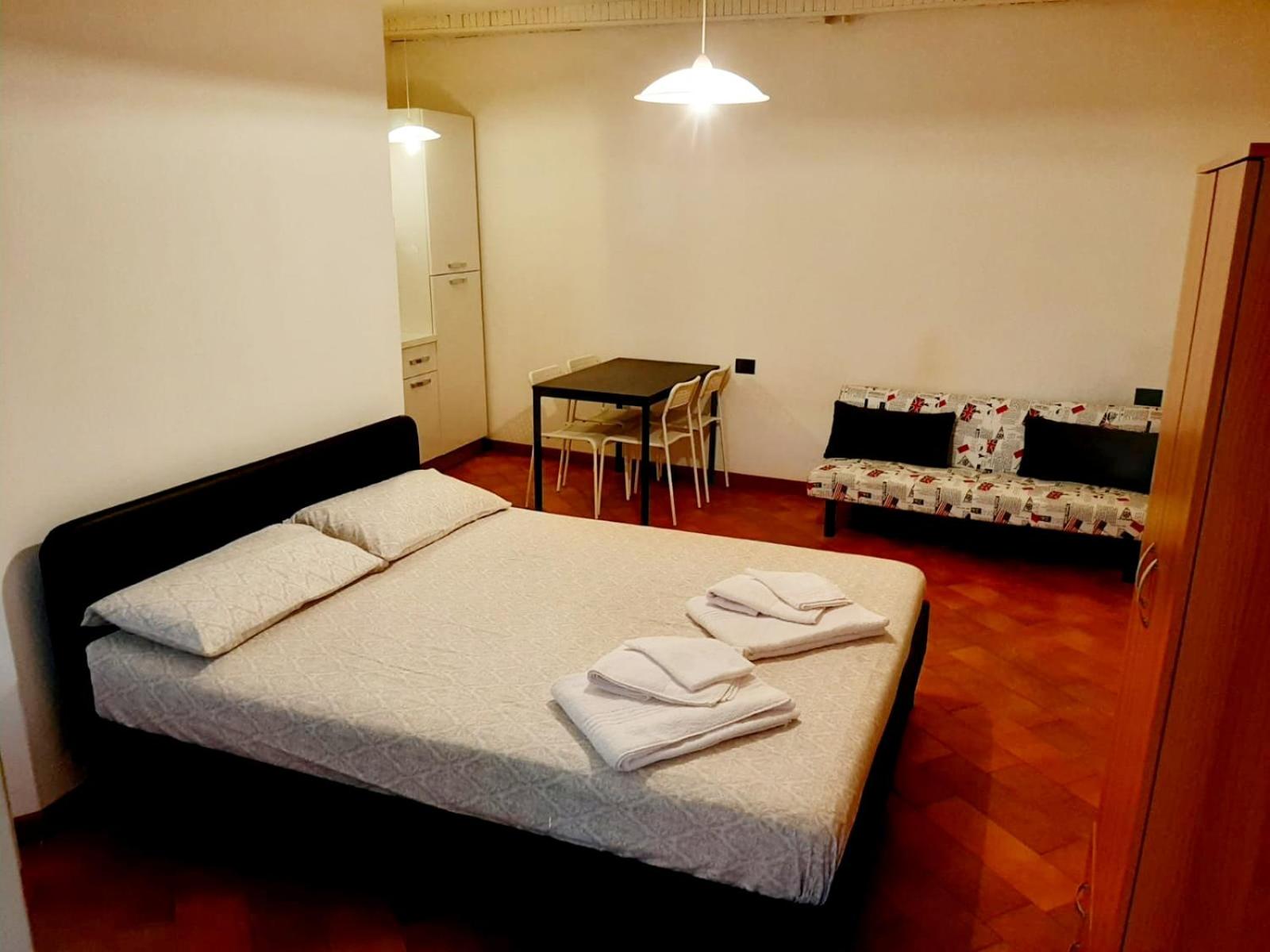 Studio Apartment