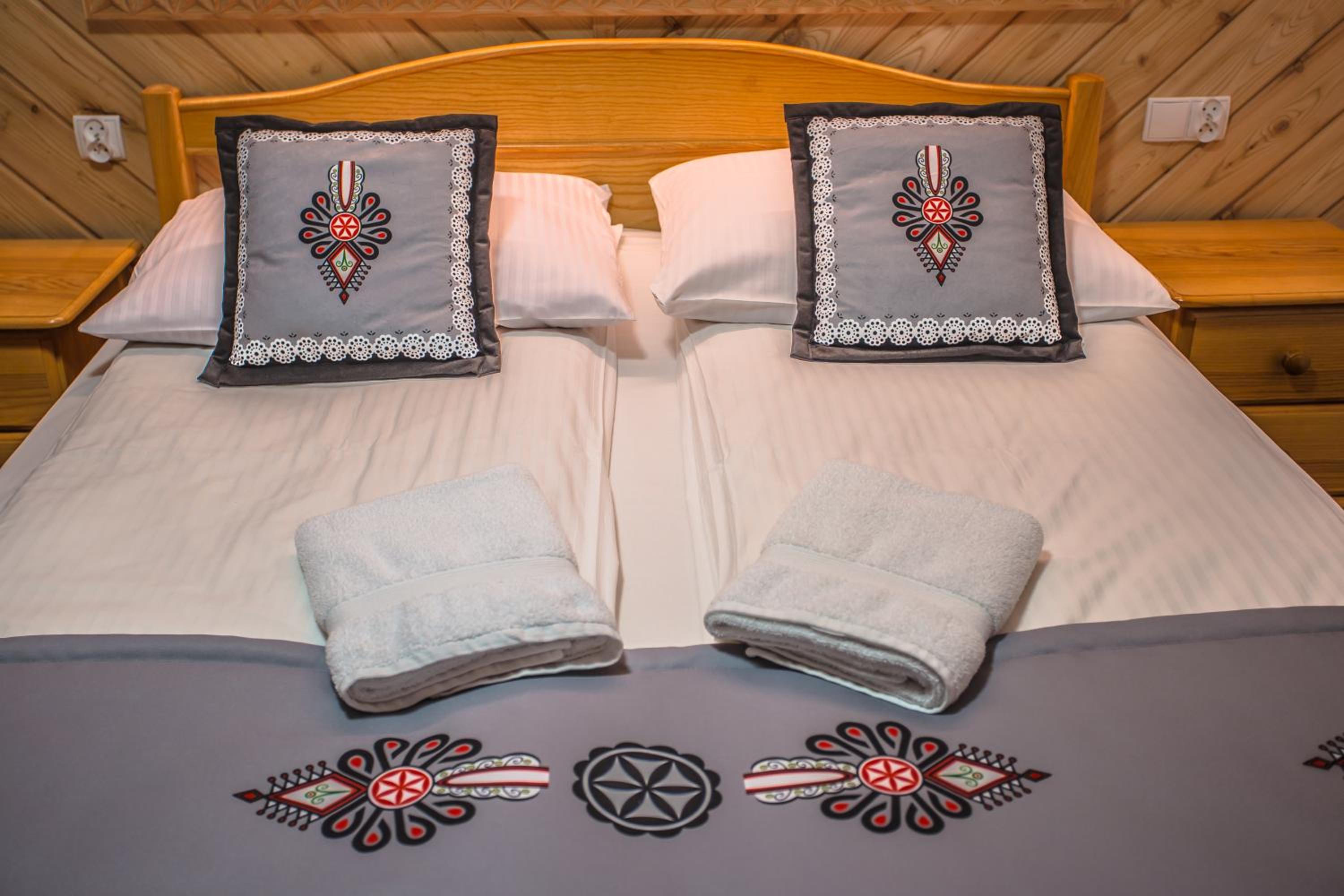 Double Room with Mountain View - Photo 23
