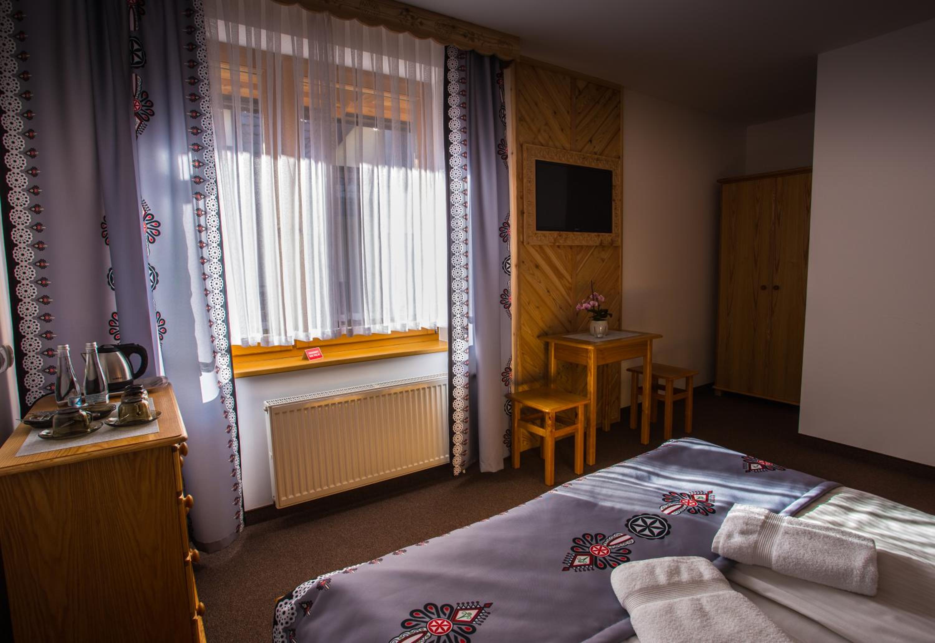 Double Room with Mountain View - Photo 24