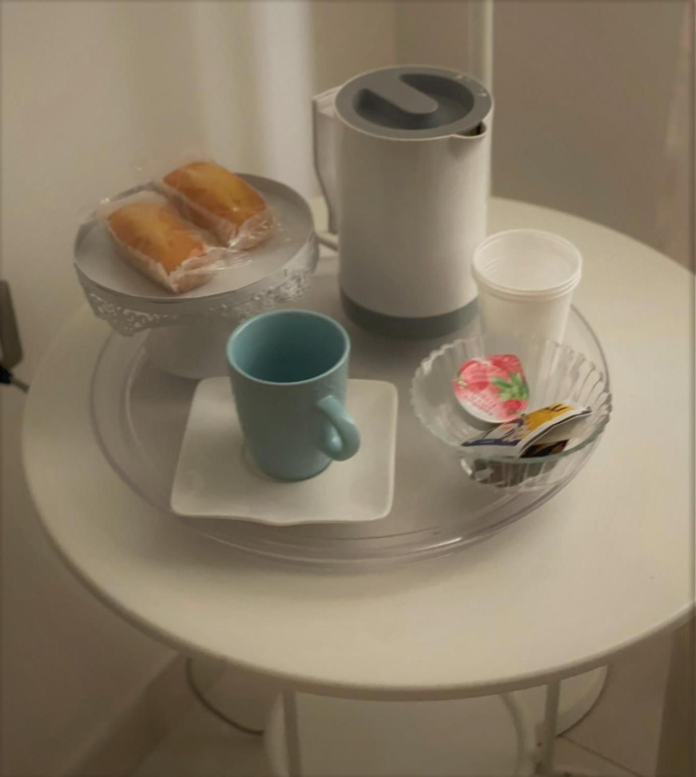 Twin Room - Photo 2