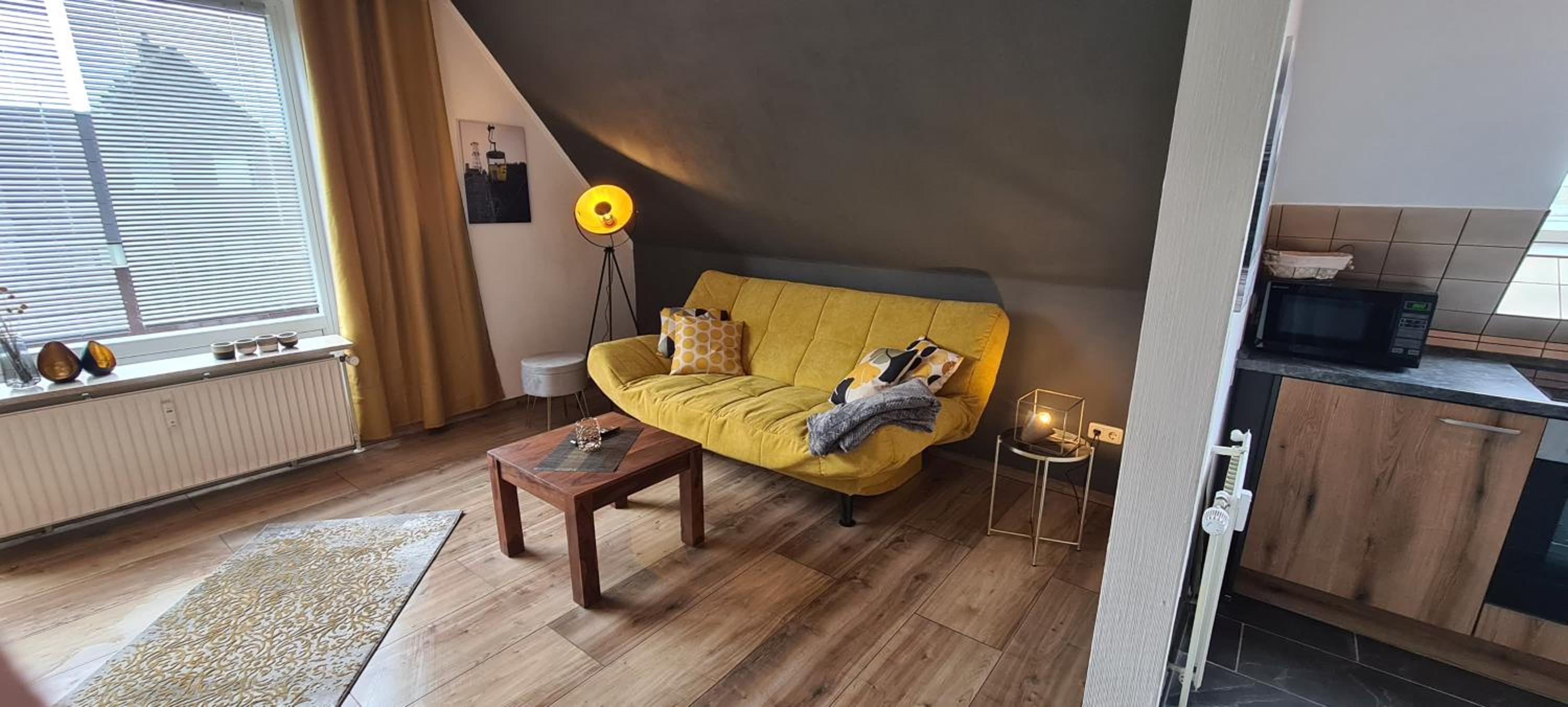 One-Bedroom Apartment photo 1