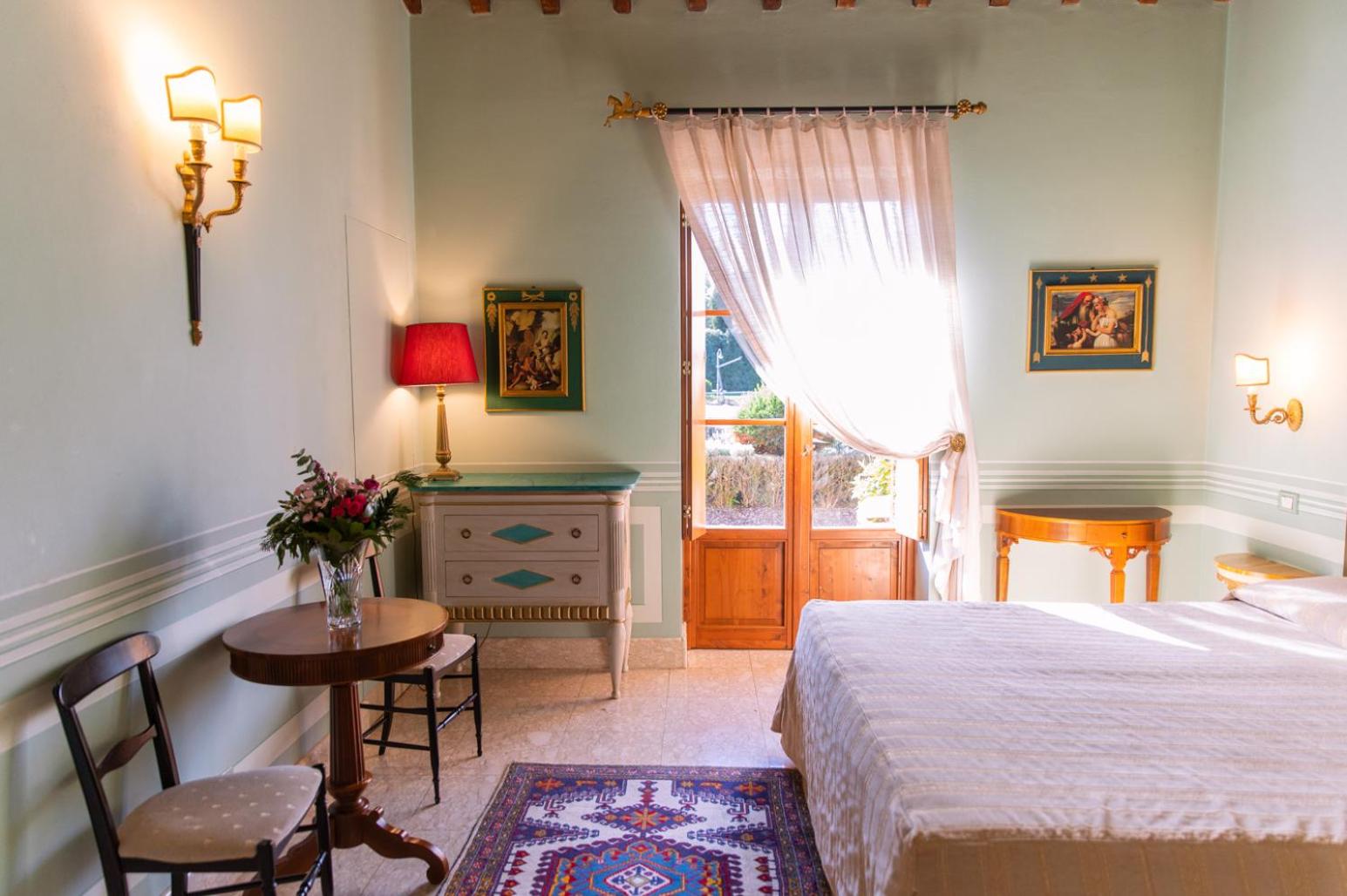 Superior Double Room with Pool View