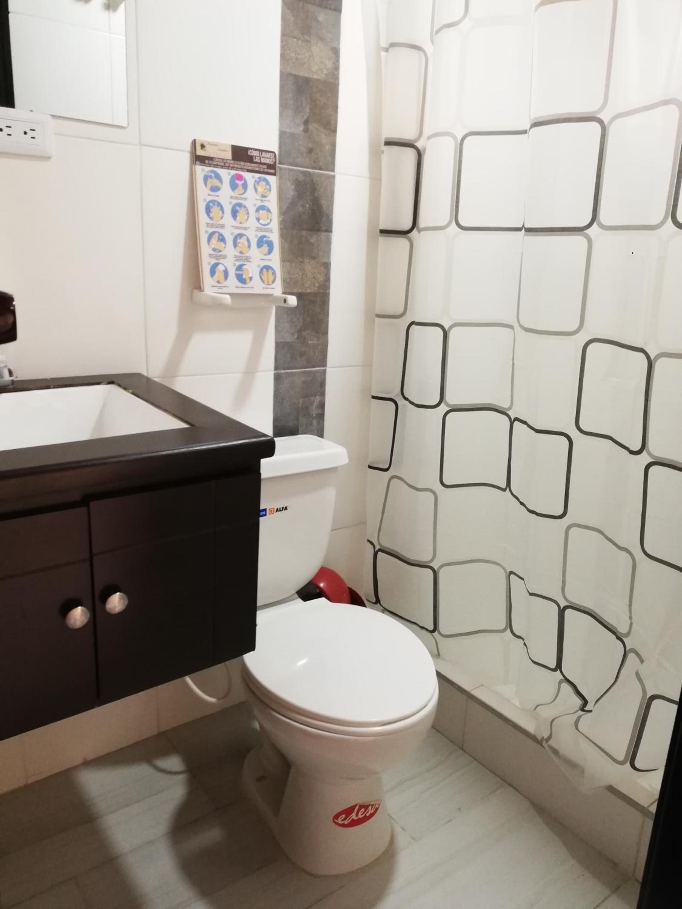 Double Room with Private Bathroom photo 3