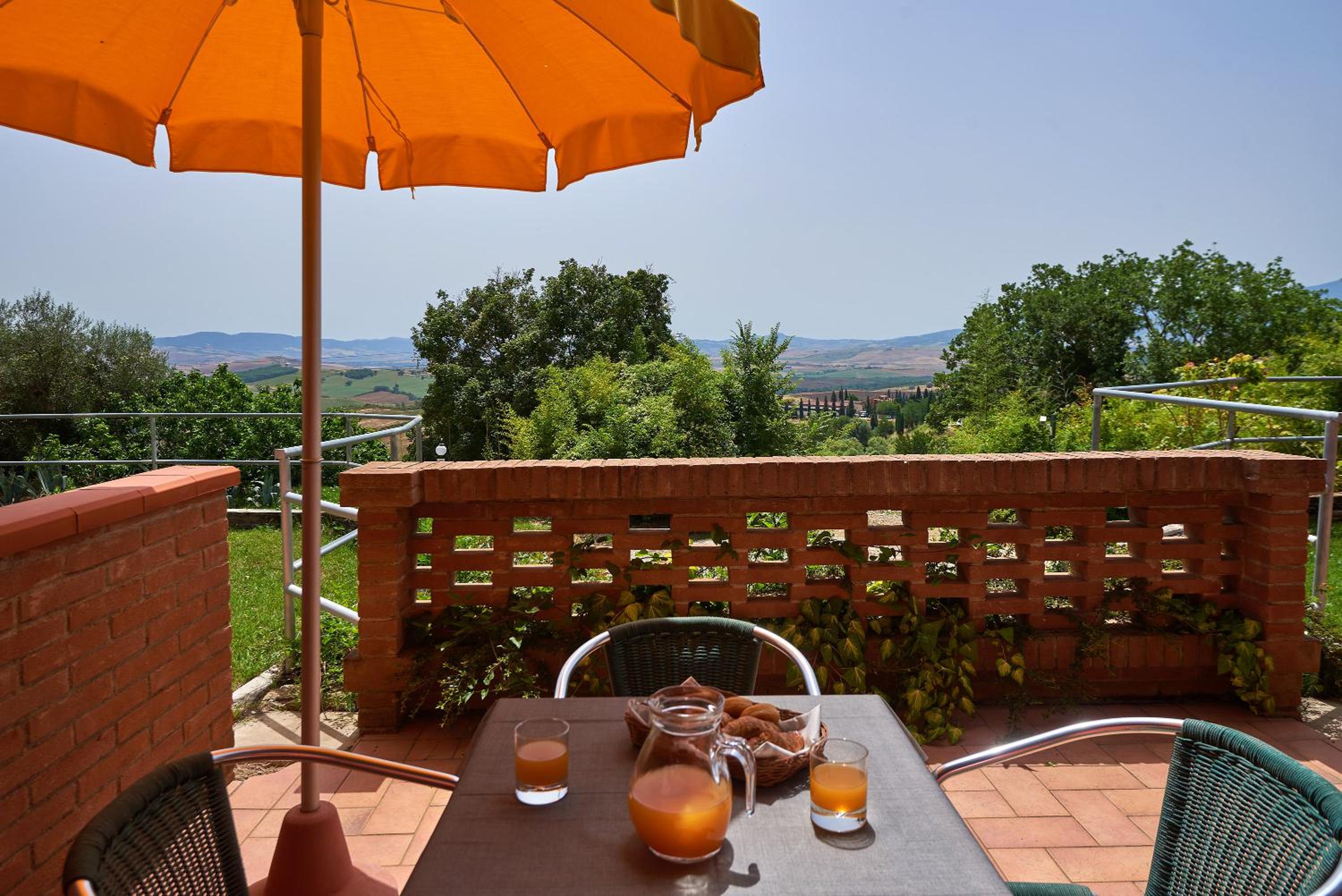 Superior Double or Twin Room with Terrace - Photo 8