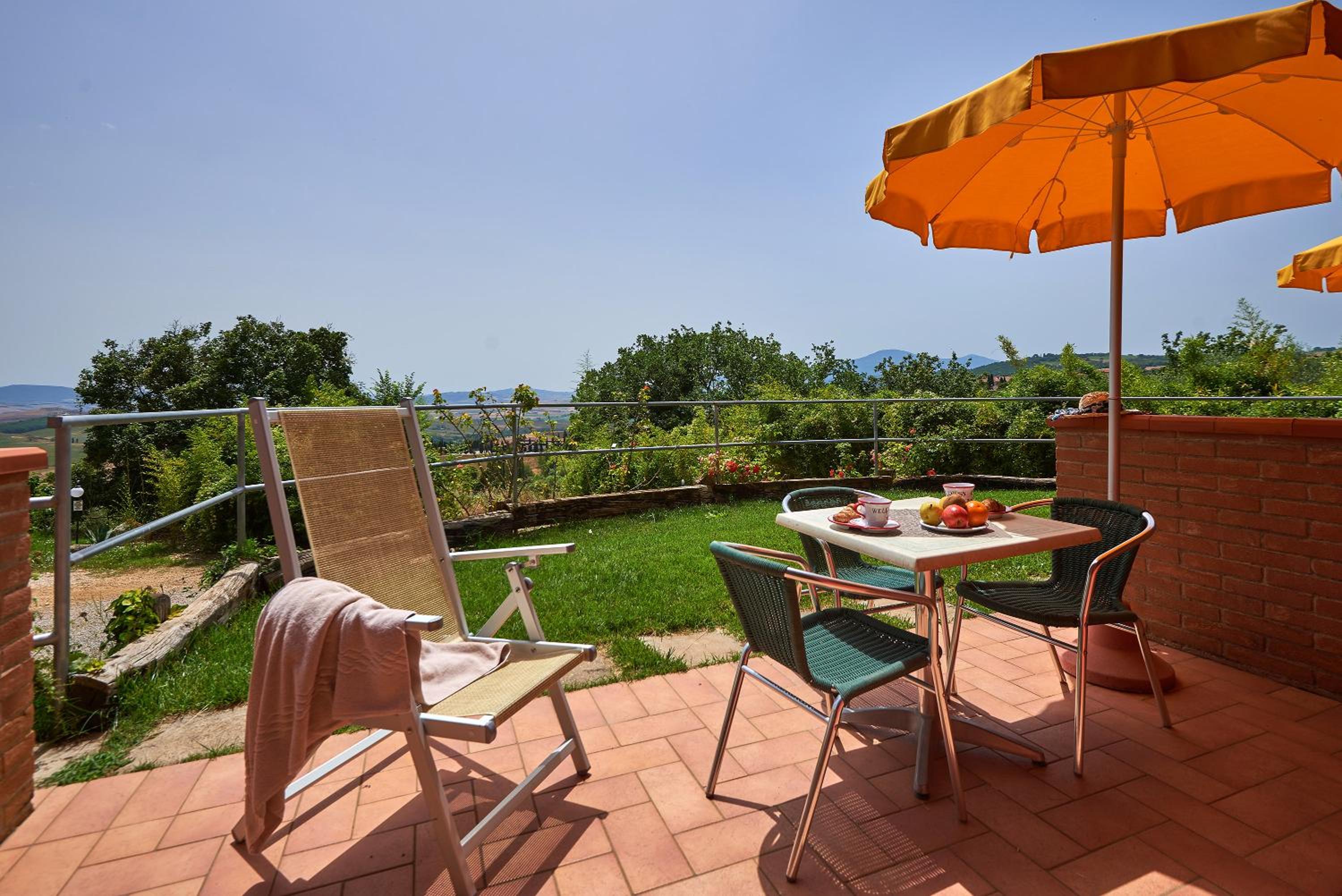 Superior Double or Twin Room with Terrace - Photo 9