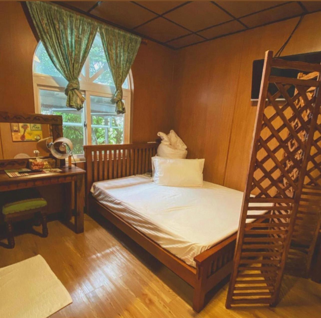Double Room with Private Bathroom photo 2