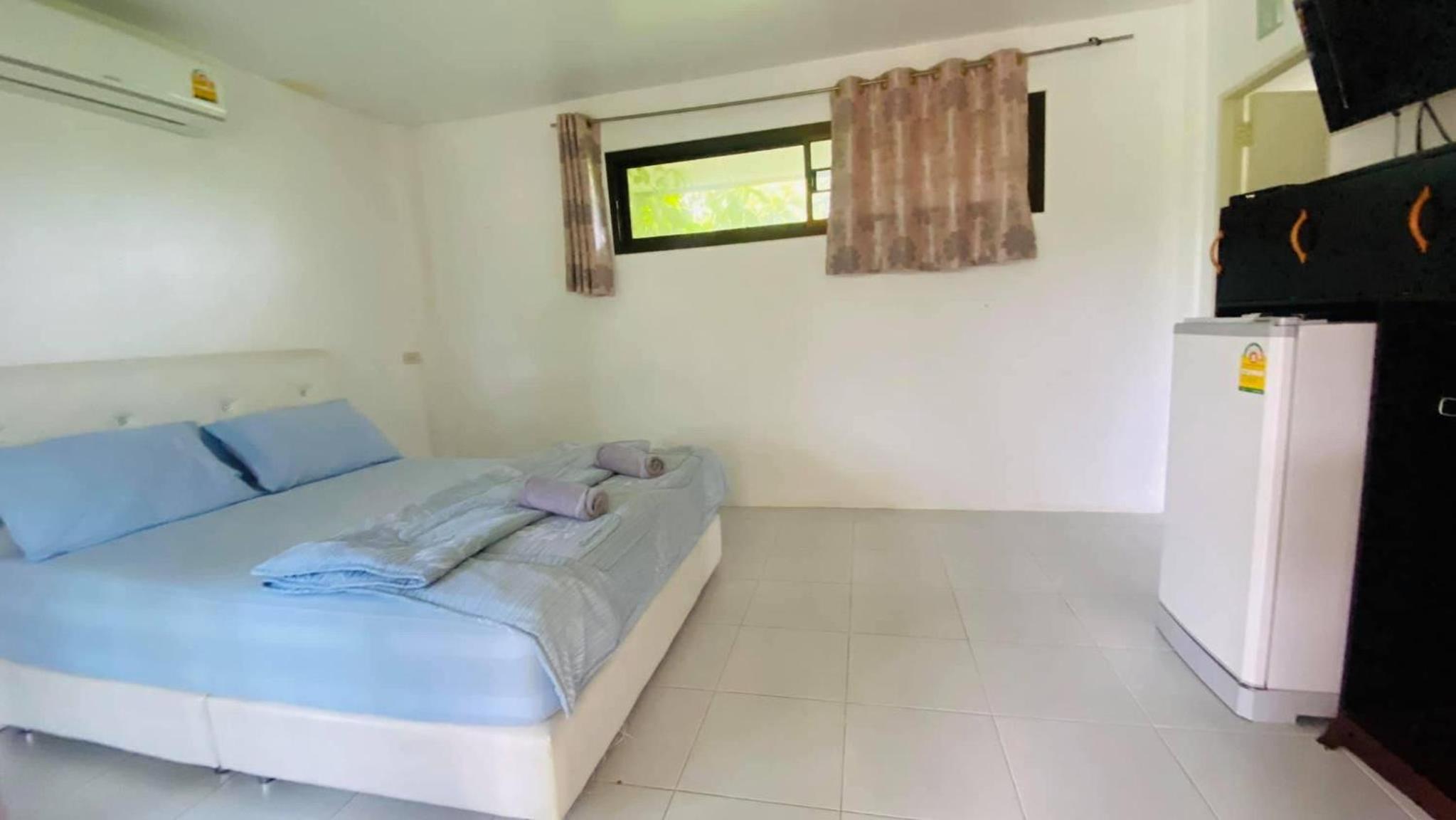 Deluxe Bungalow with Garden View - Photo 1