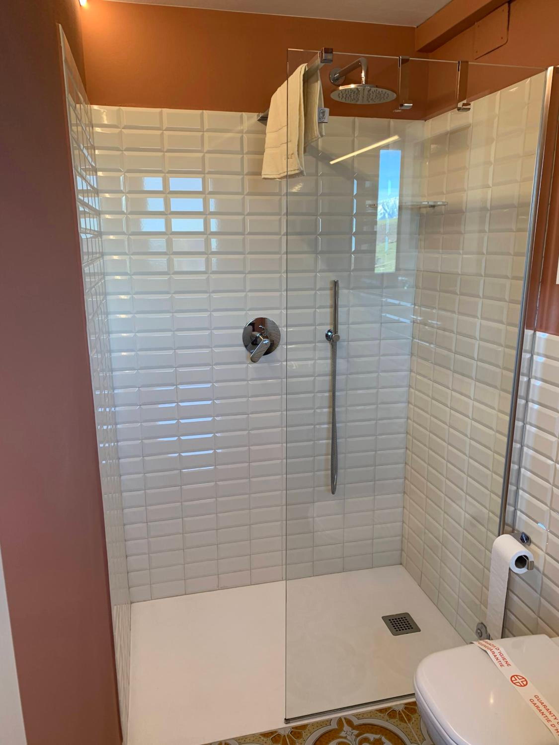 Double or Twin Room with Mountain View photo 3