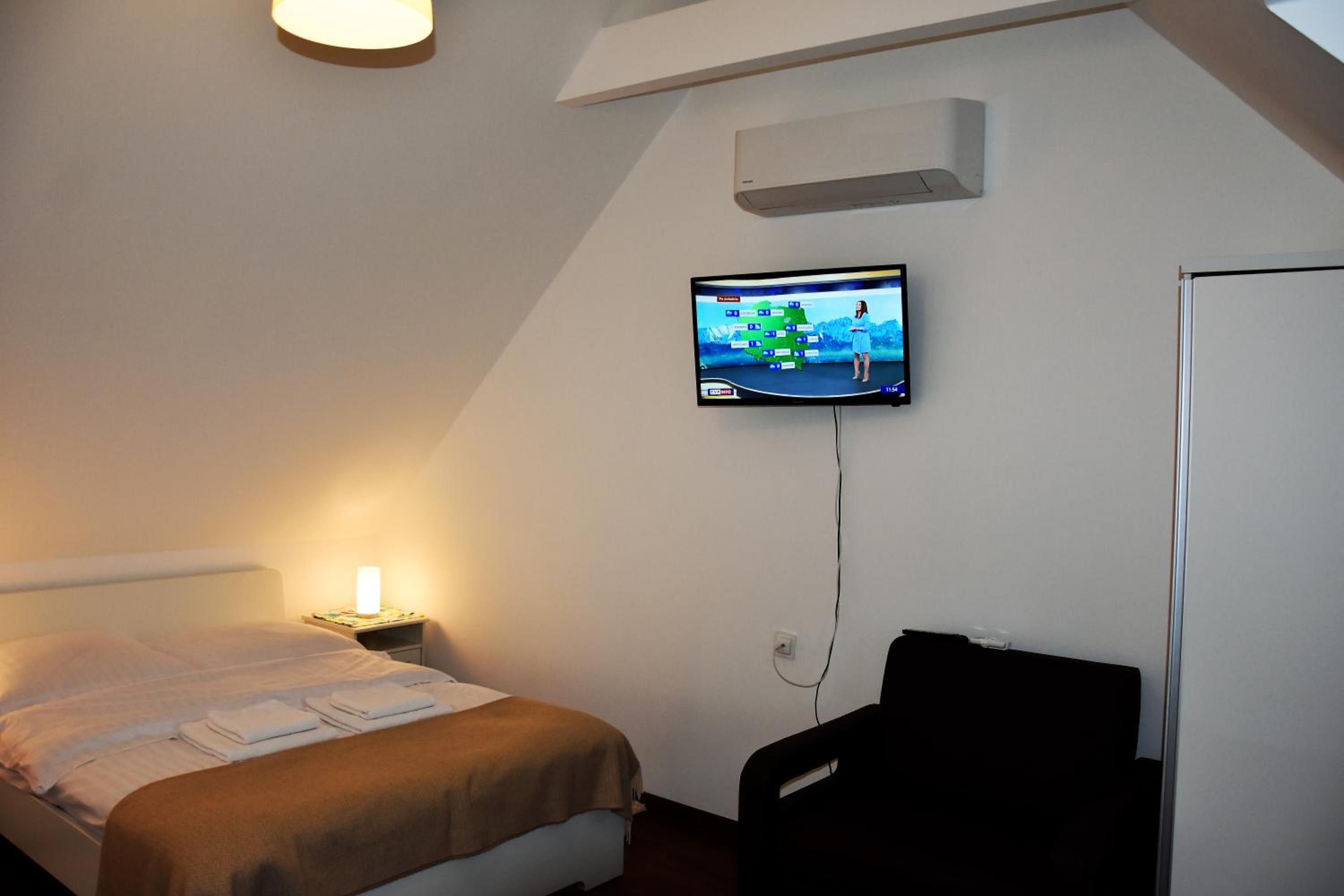 Deluxe Double Room - Photo 2