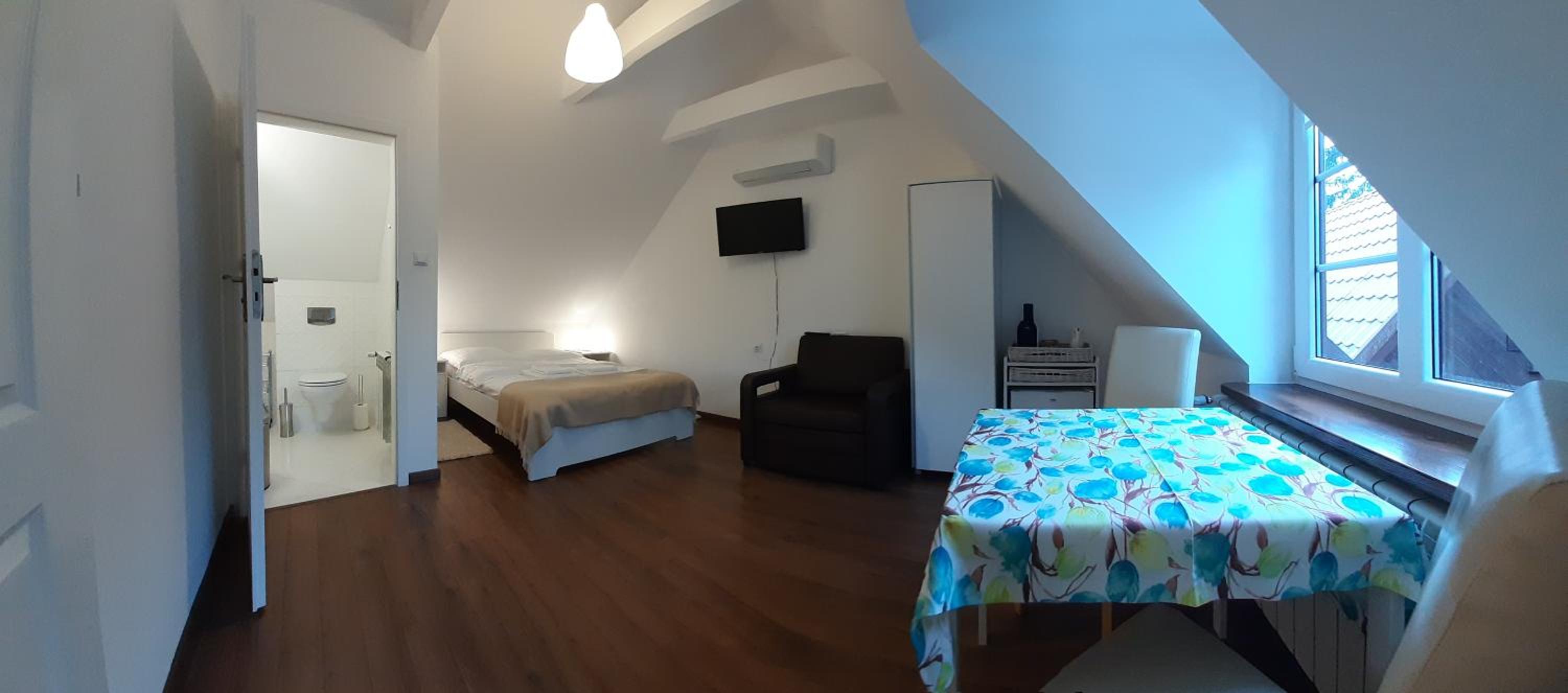 Deluxe Double Room - Photo 1