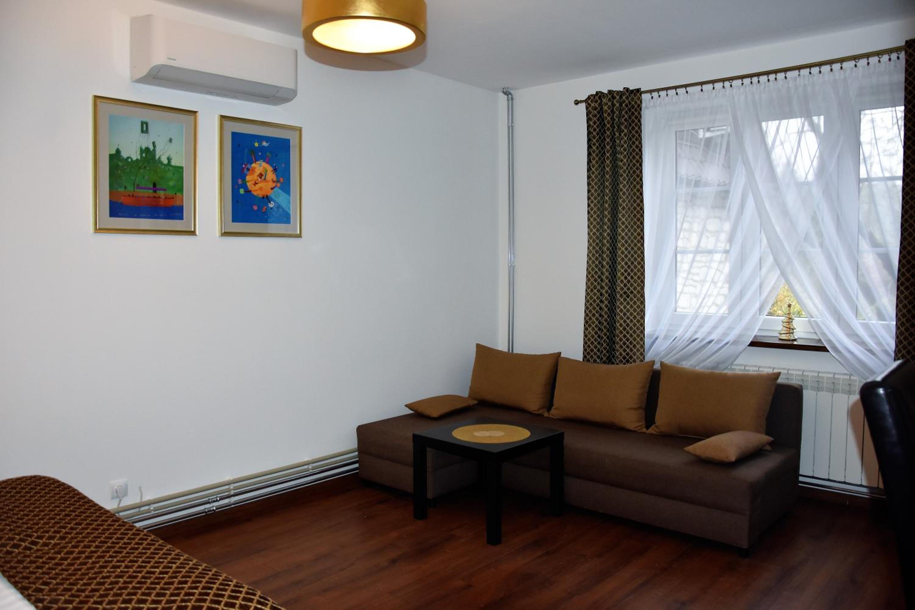 Deluxe Double or Twin Room - Photo 4