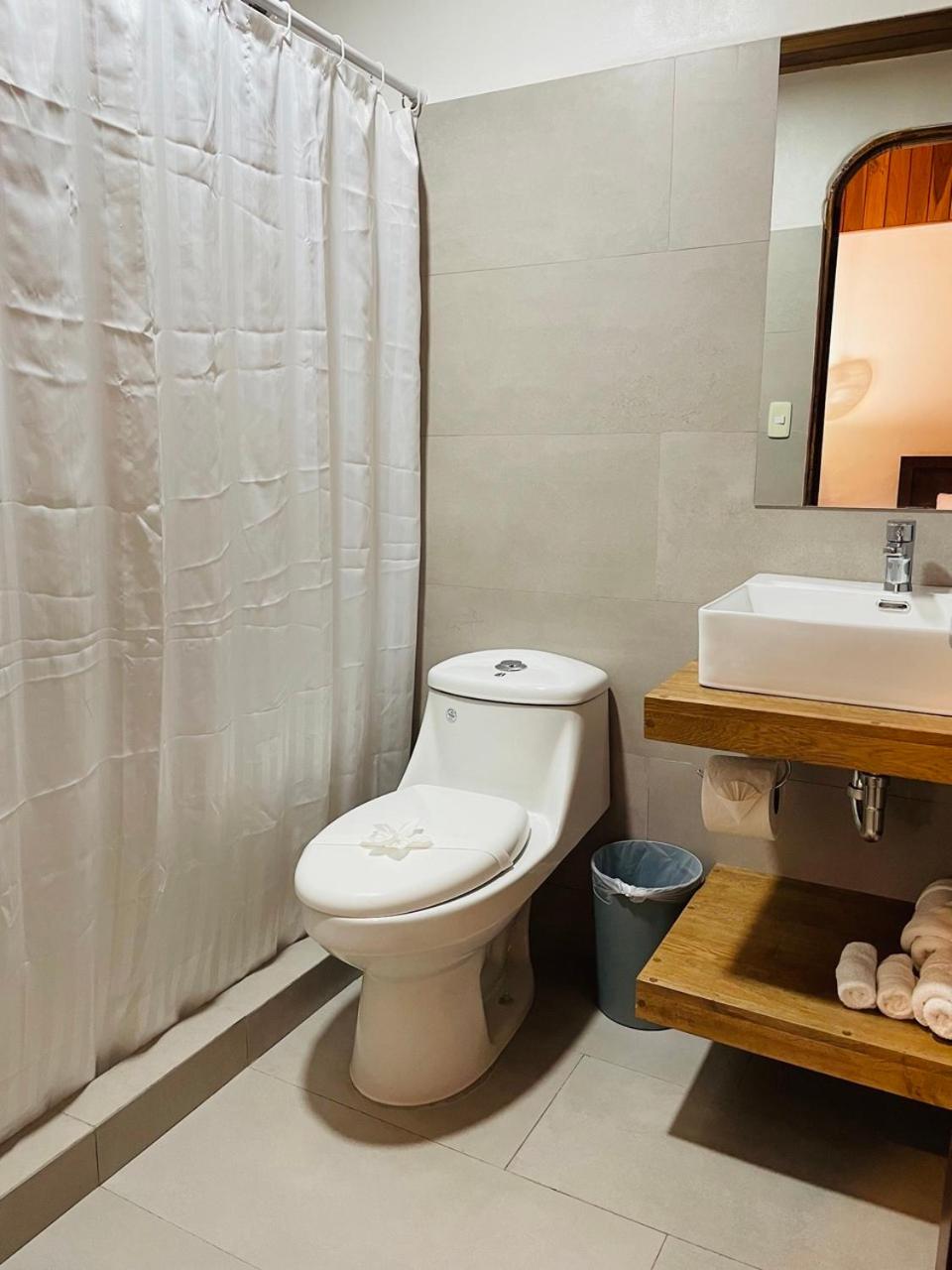 Standard Double Room with Two Double Beds - Photo 10