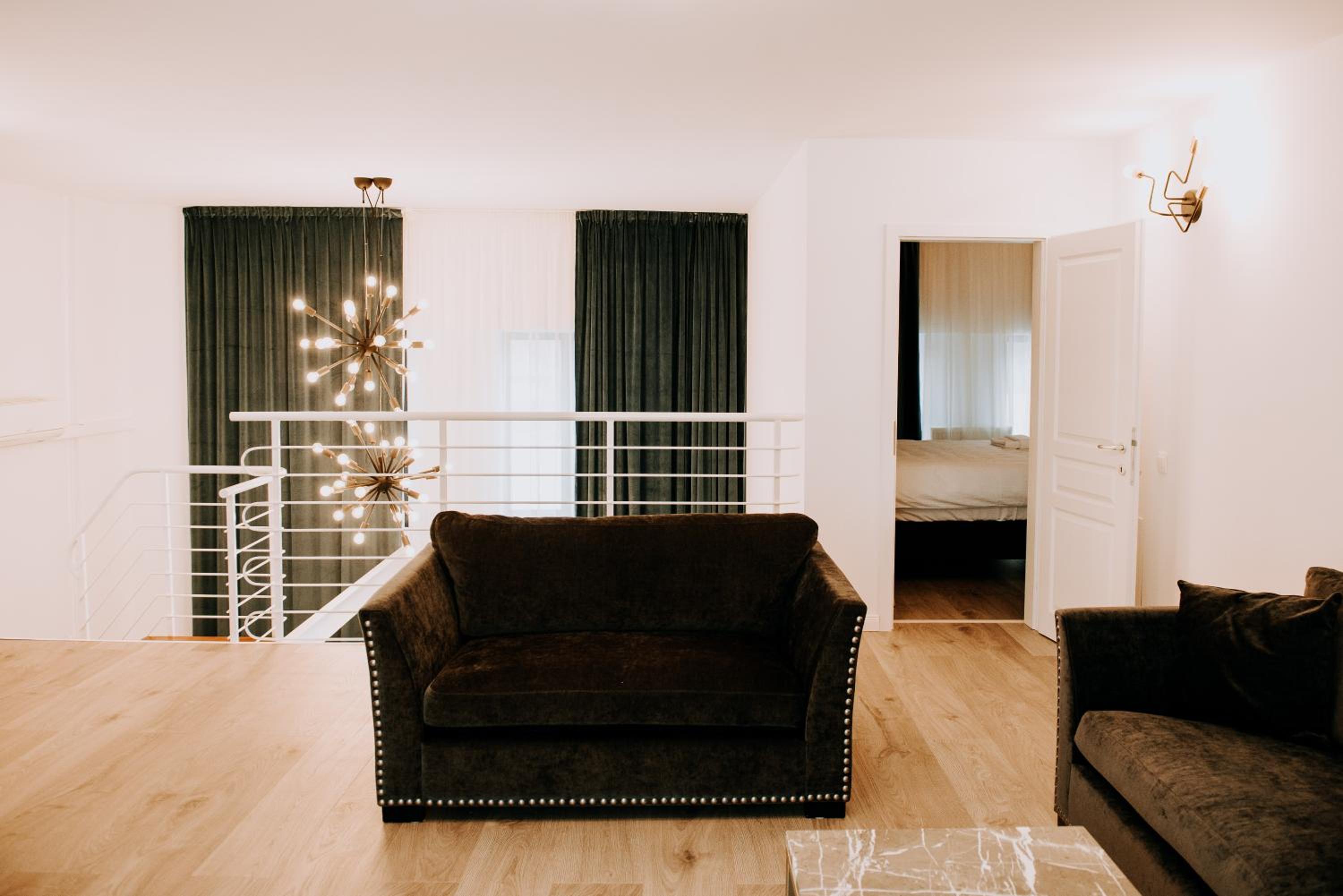 Penthouse Apartment - Photo 1