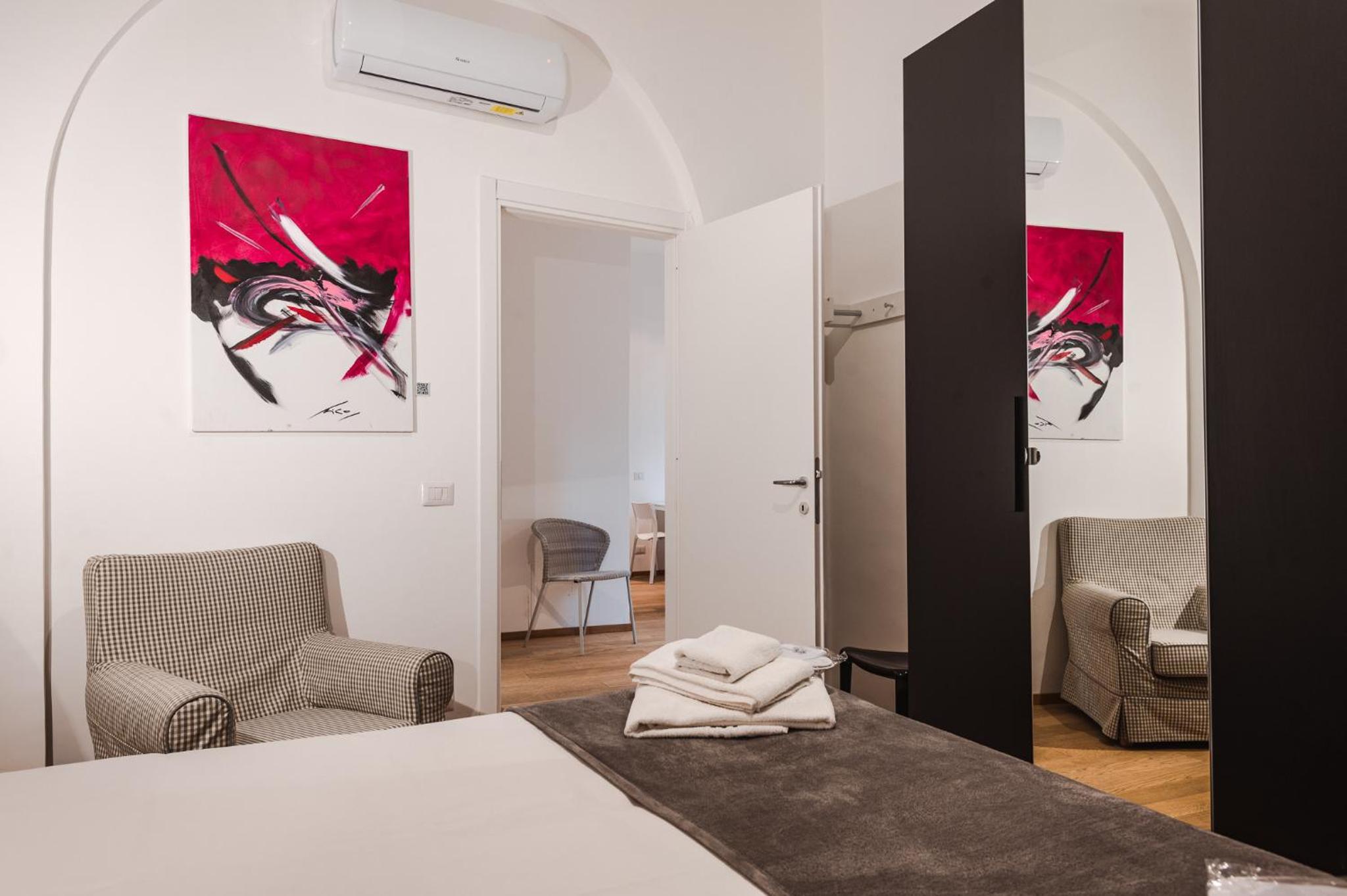 Executive Suite photo 2
