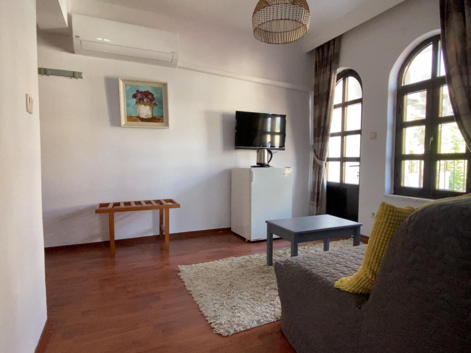 Suite with Sea View - Photo 13