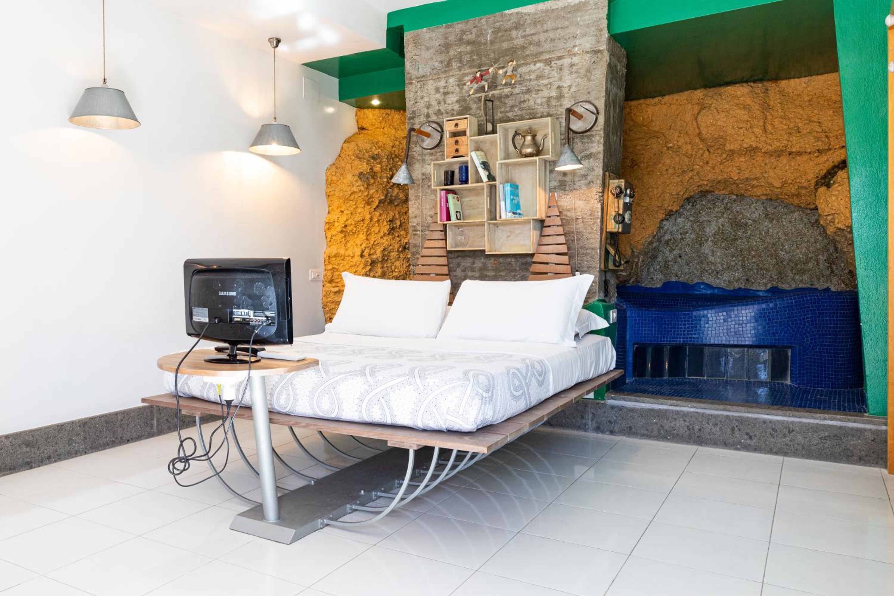 Queen Room With Spa Bath