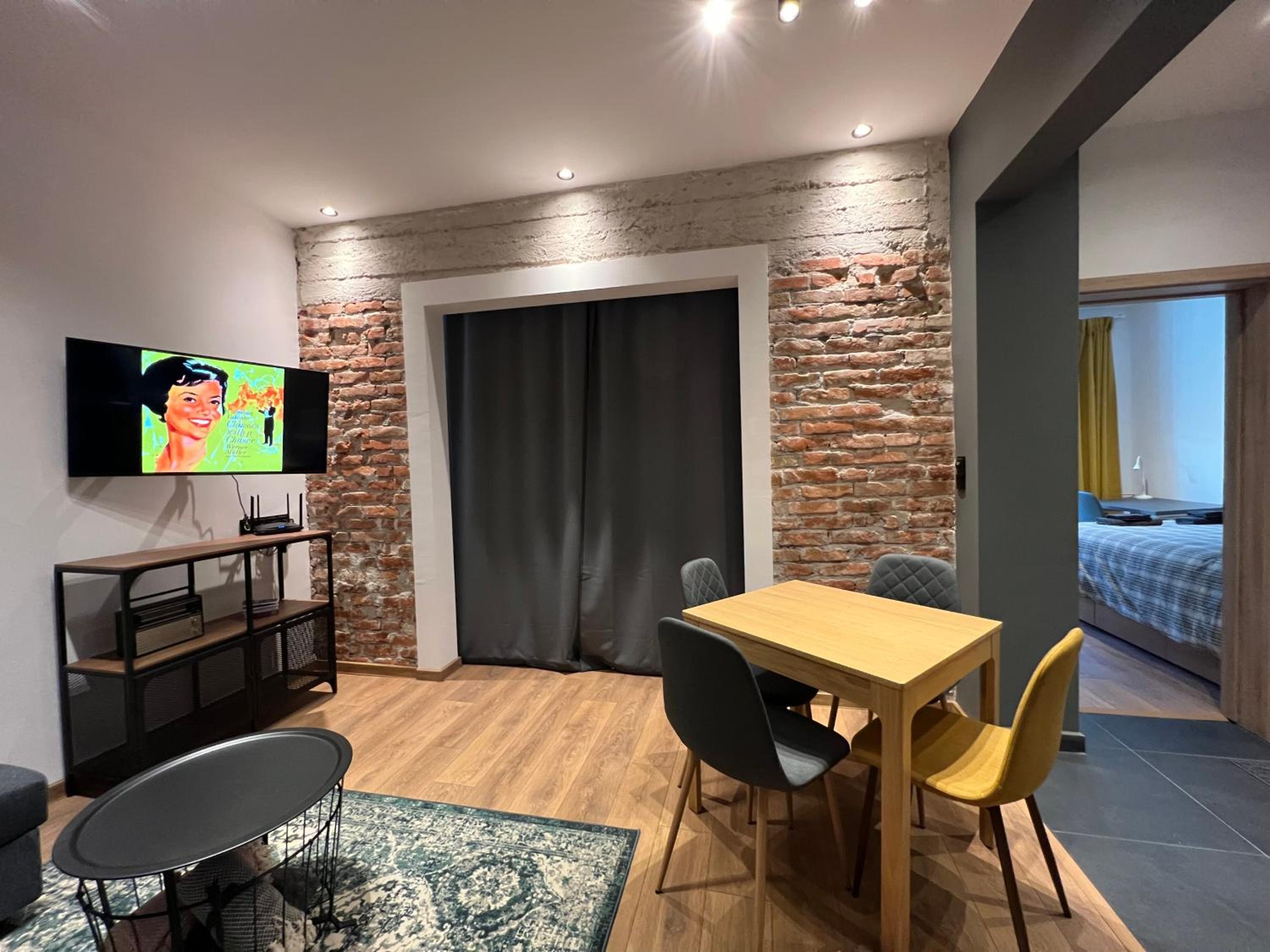 Two-Bedroom Apartment - Photo 8