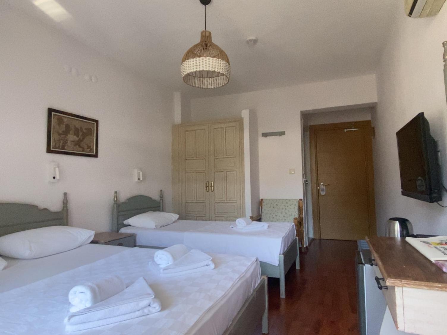 Triple Room with Mountain View - Photo 8