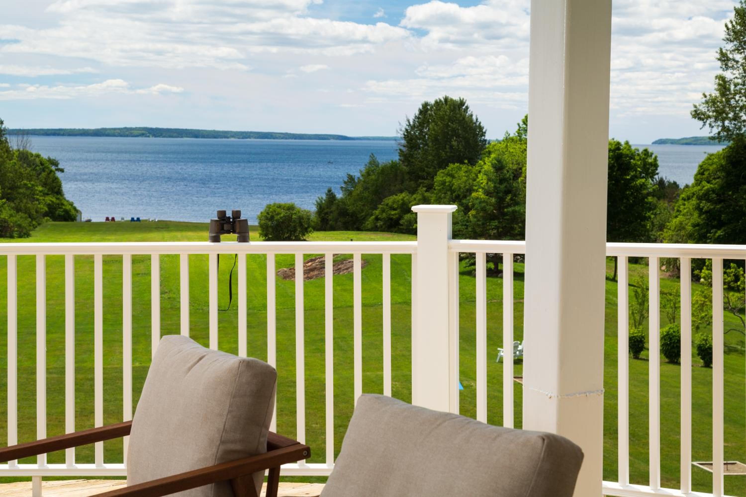King Suite With Balcony photo 3