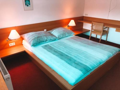Large Double Room photo 2