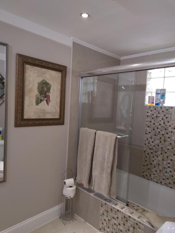 Deluxe Double Room with Shower - Photo 2