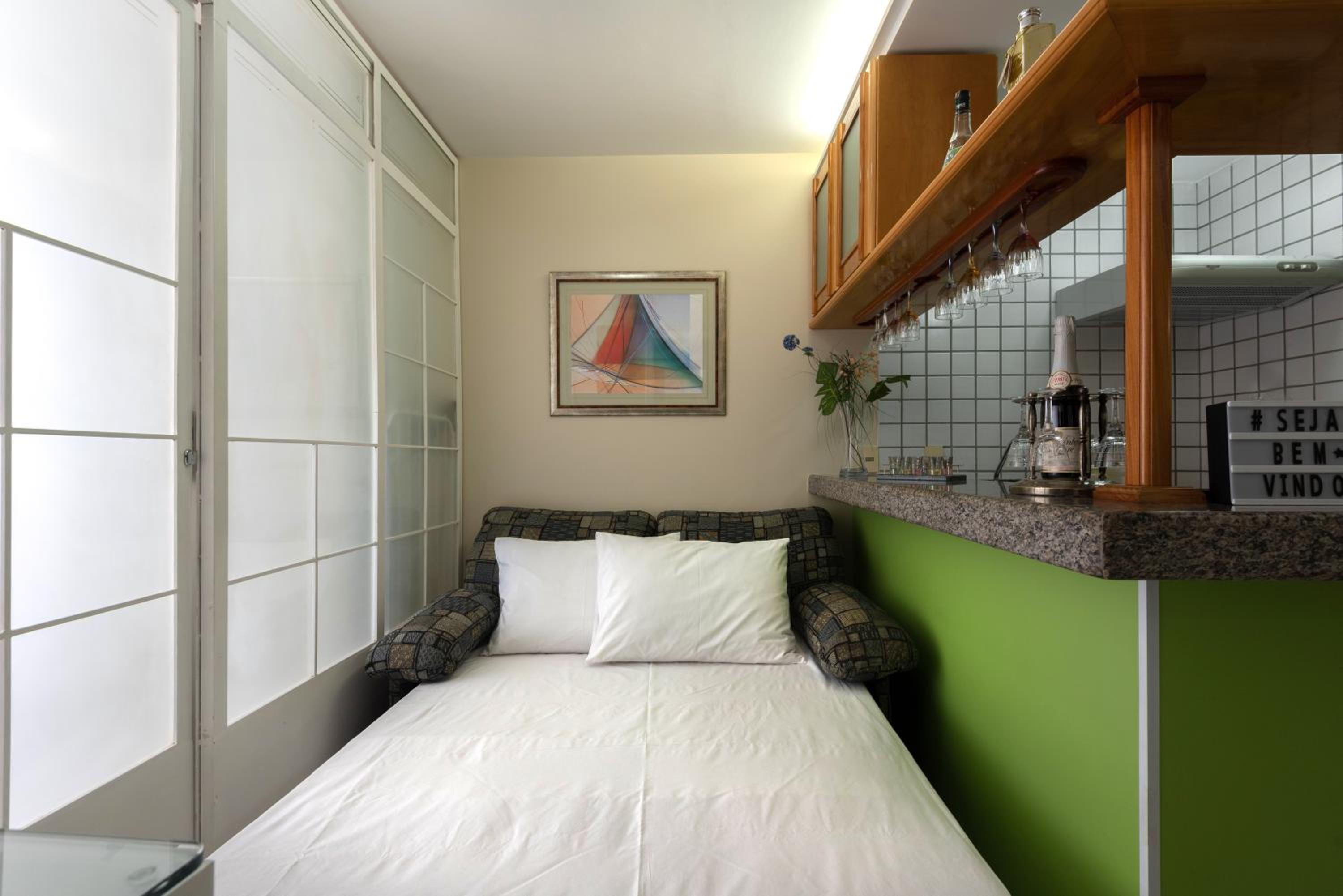 One-Bedroom Apartment - Photo 24
