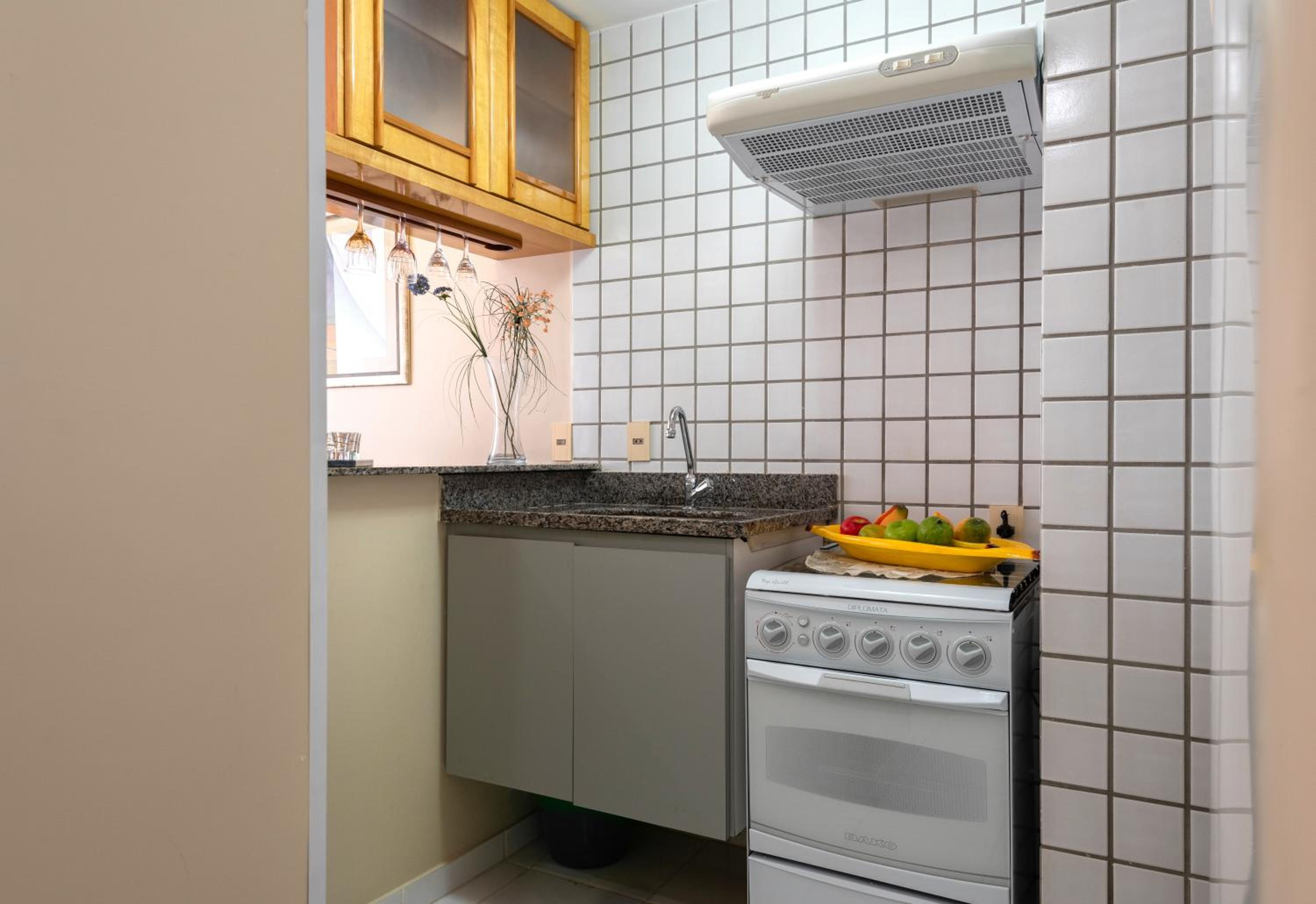 One-Bedroom Apartment - Photo 19