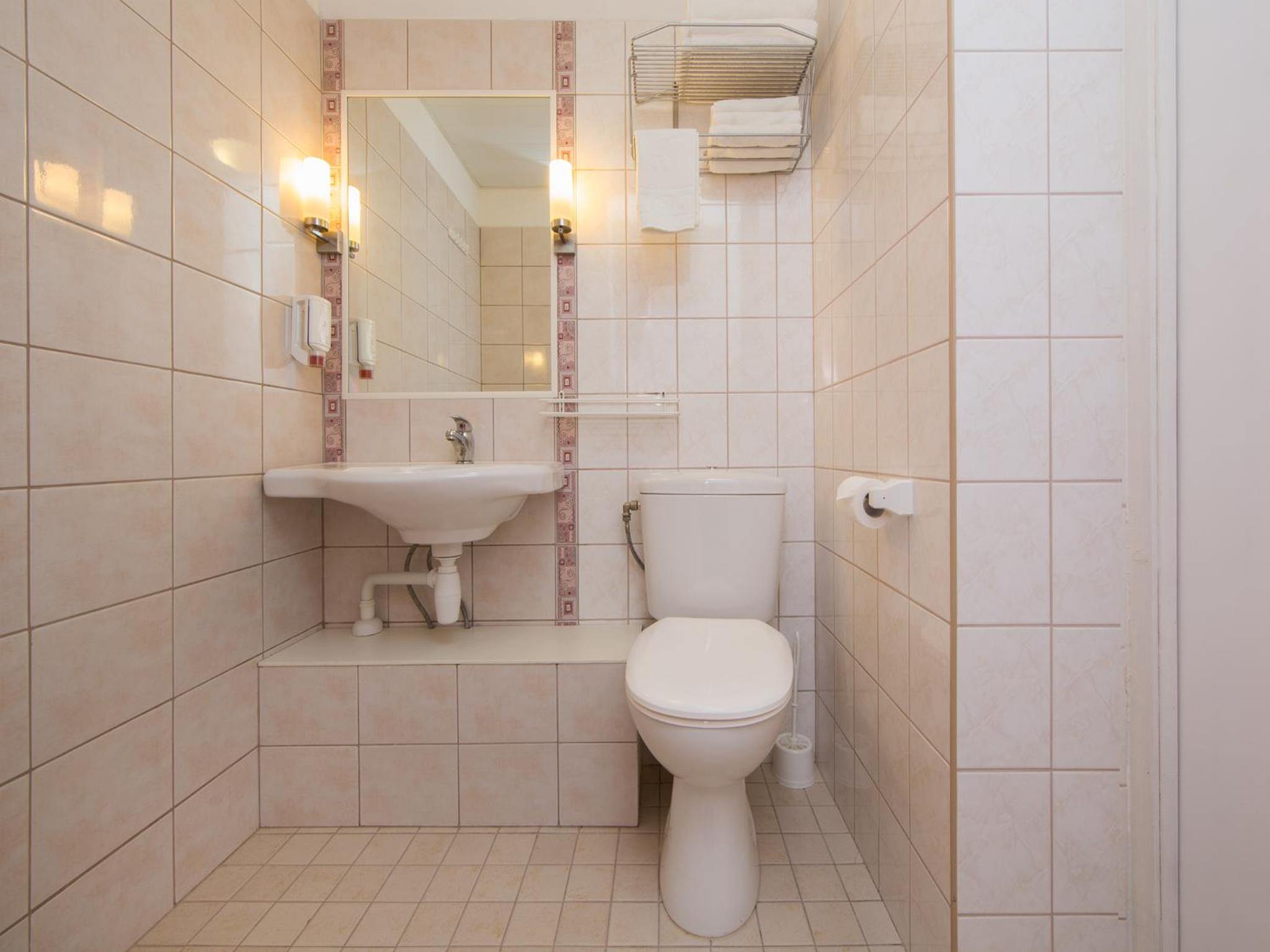 Single Room photo 2