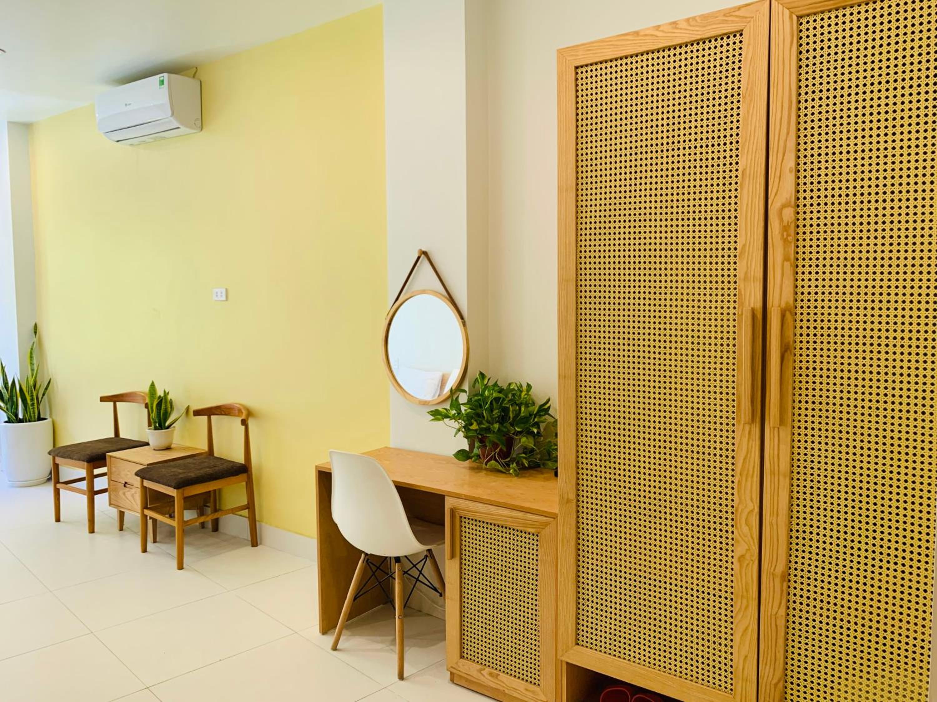 Quadruple Room with Private Bathroom - Photo 3