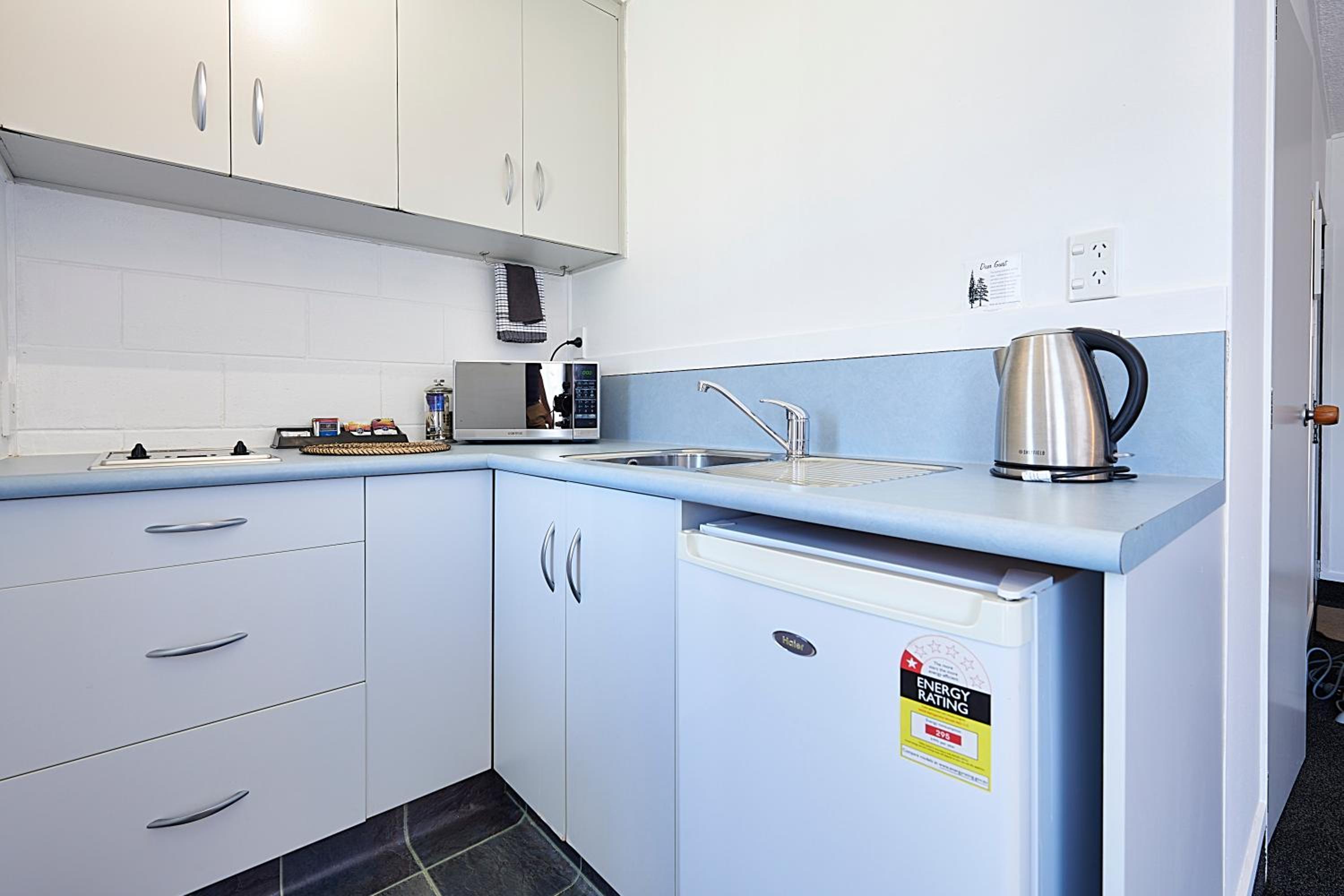 Superior Studio (No Aircon)