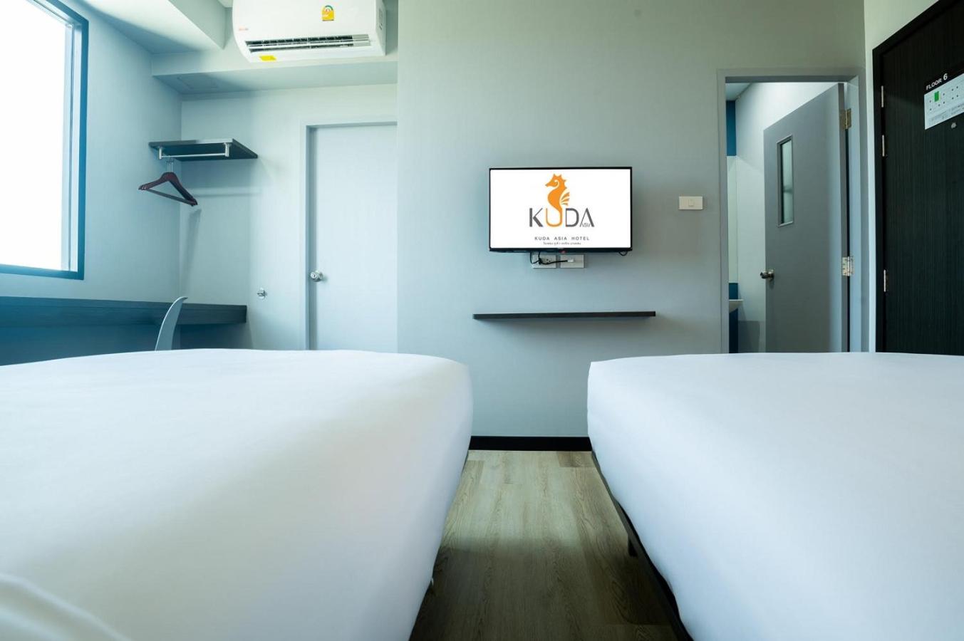 Standard Twin Room - Photo 3
