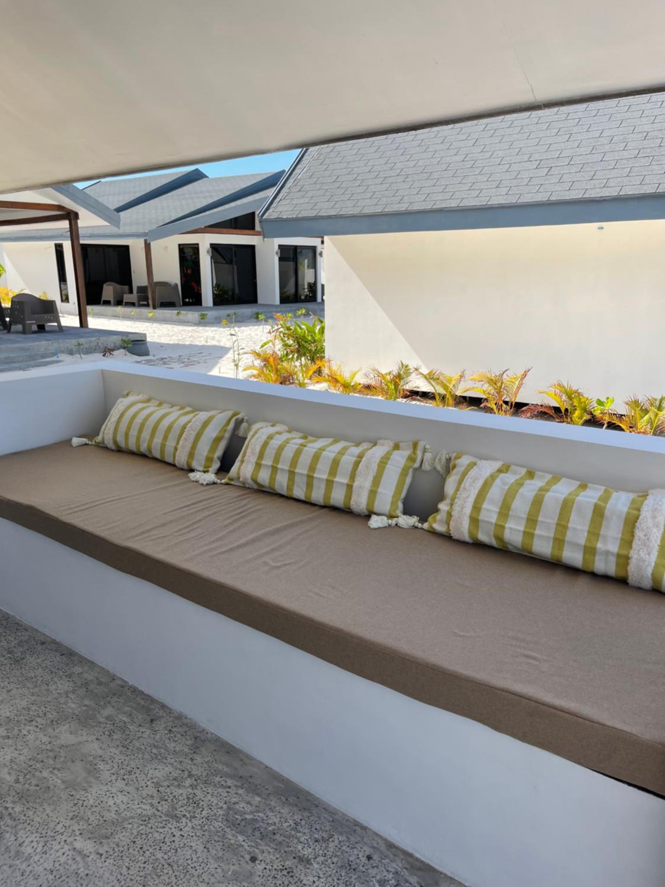 Deluxe Double Room with Sea View - Photo 2